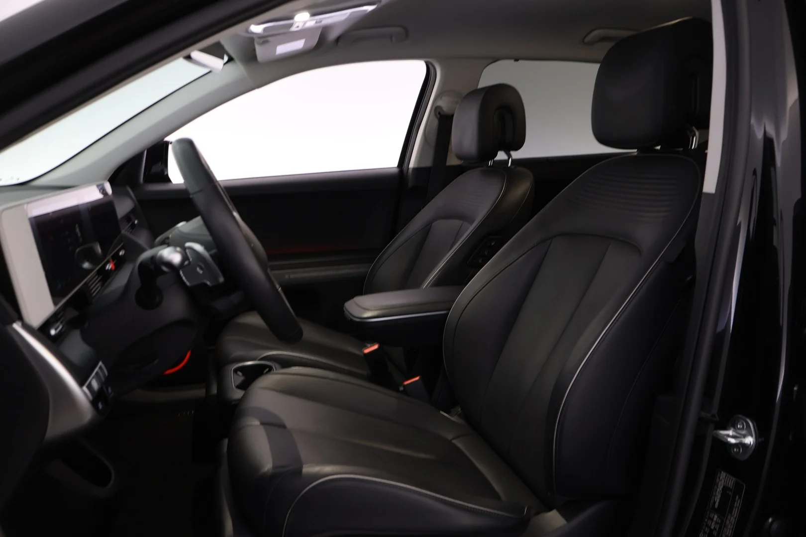 Car Image - 3foEwuqFKiCD7WdXqyUrbH