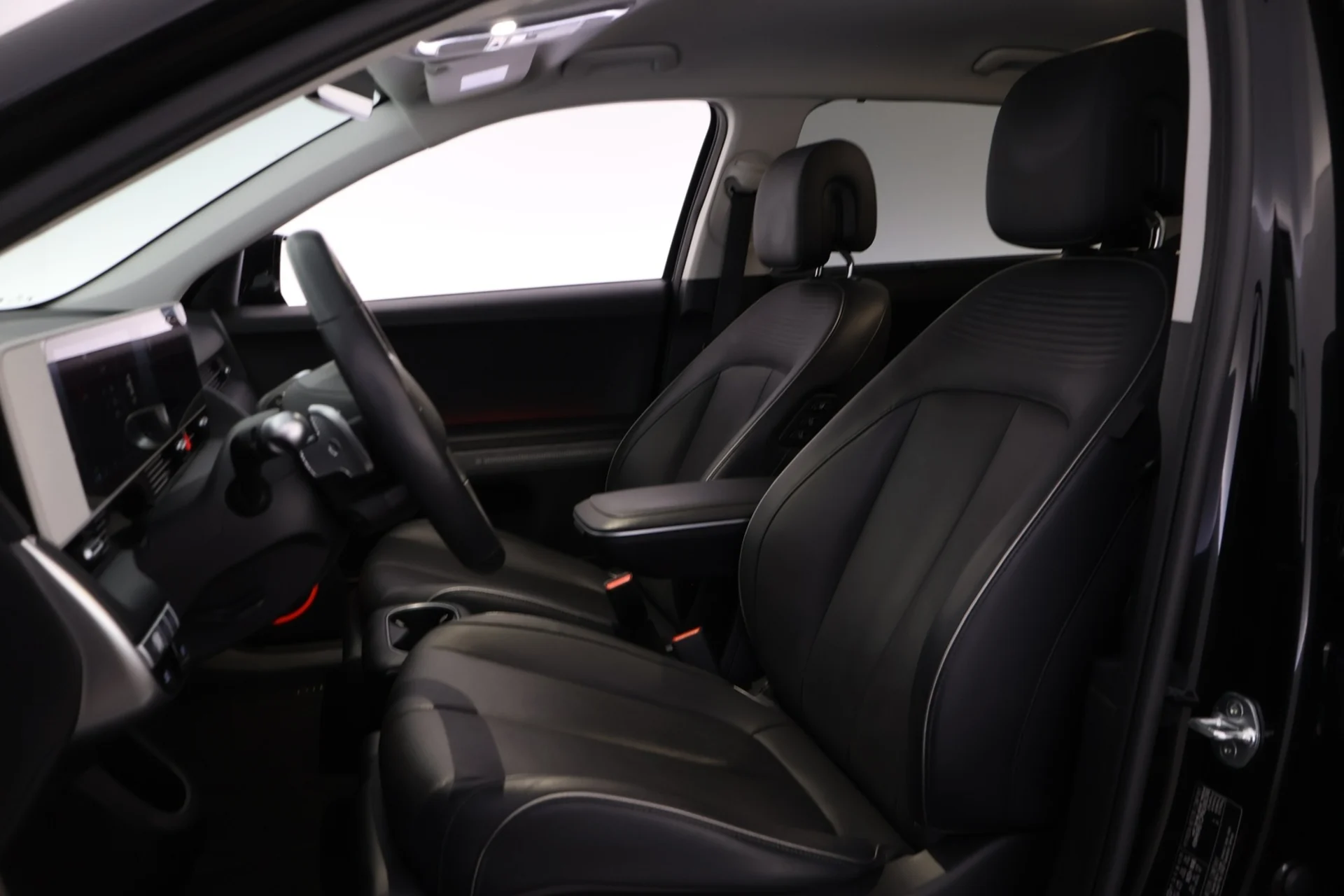 Car Image - 3foEwuqFKiCD7WdXqyUrbH