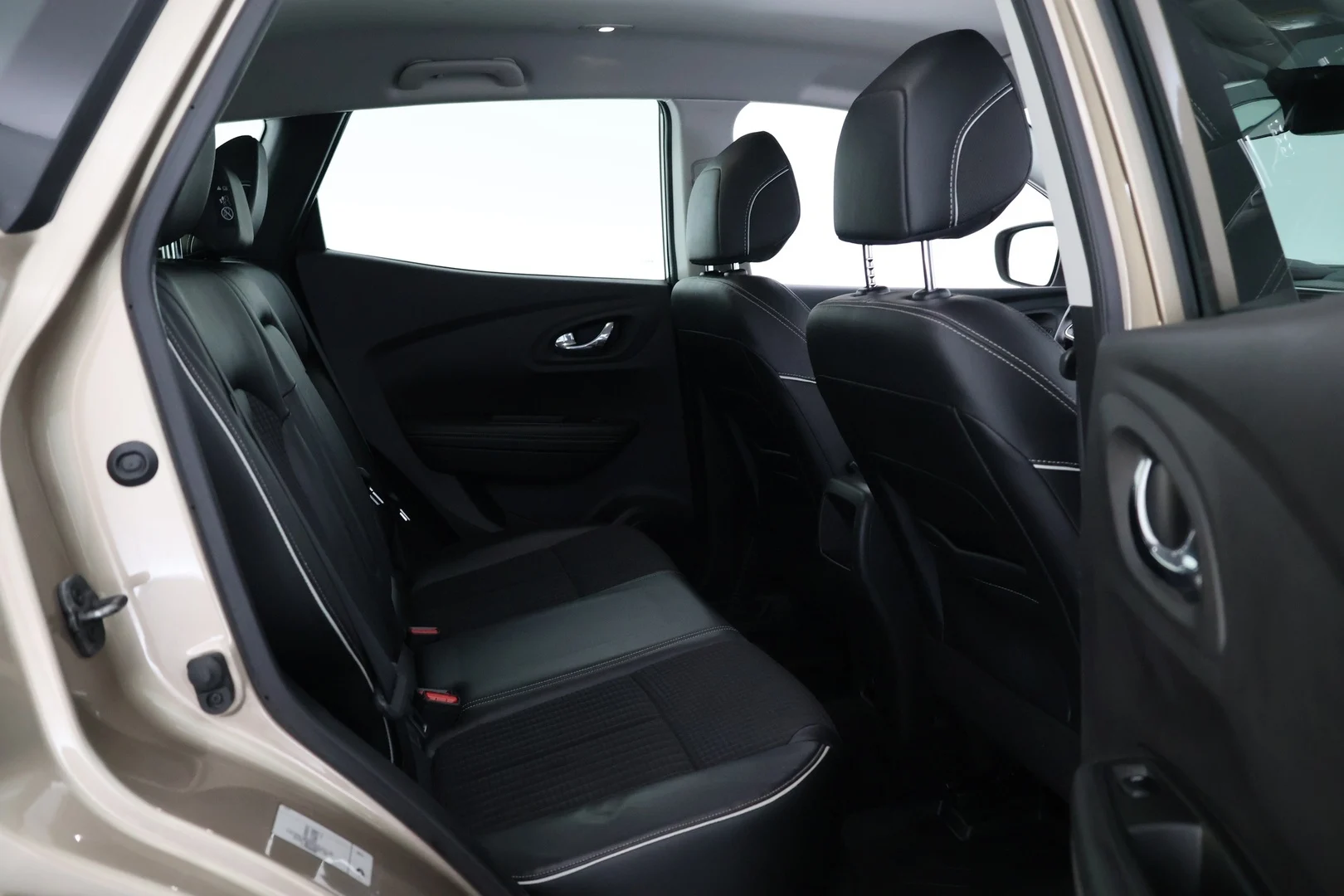 Car Image - 64a5Cgm1776RnAGv49gxWT