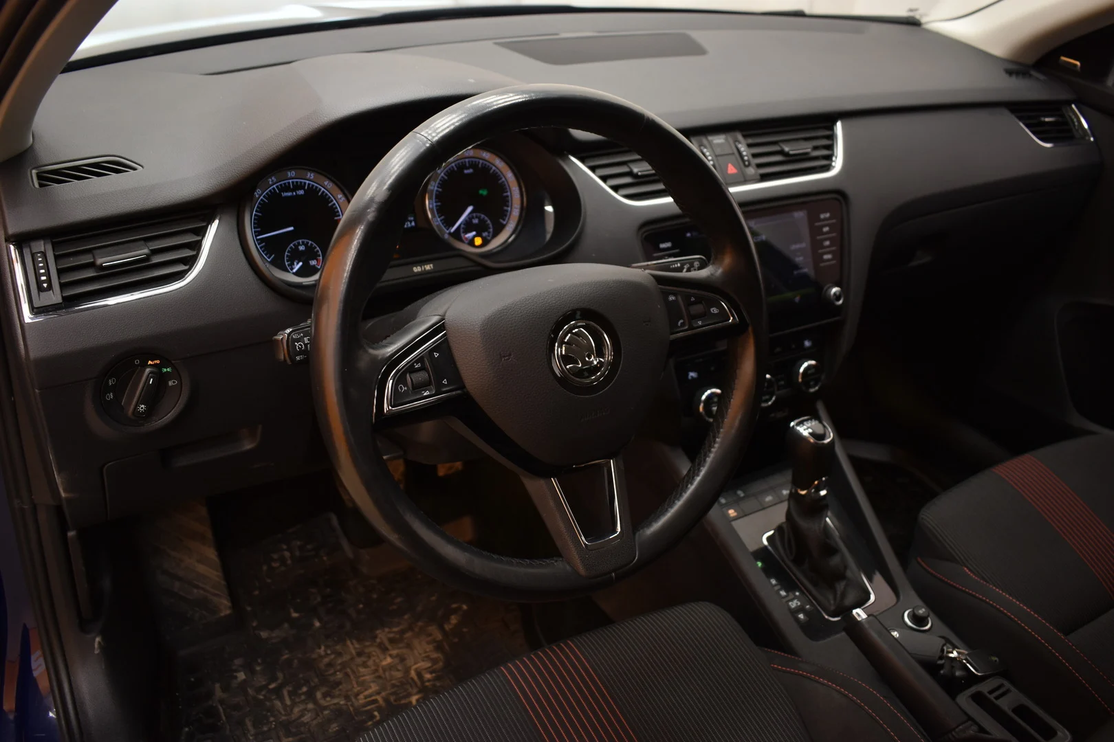 Car Image - 1Rq7IawoLFcmRvsv87PvUB
