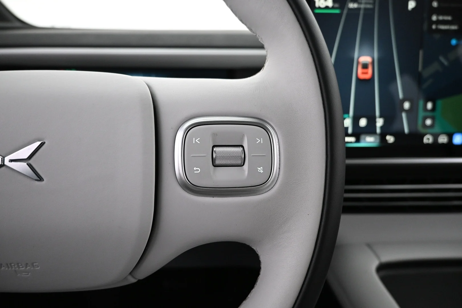 Car Image - 1uBES1scCAlLv3ZKqxX4Nu