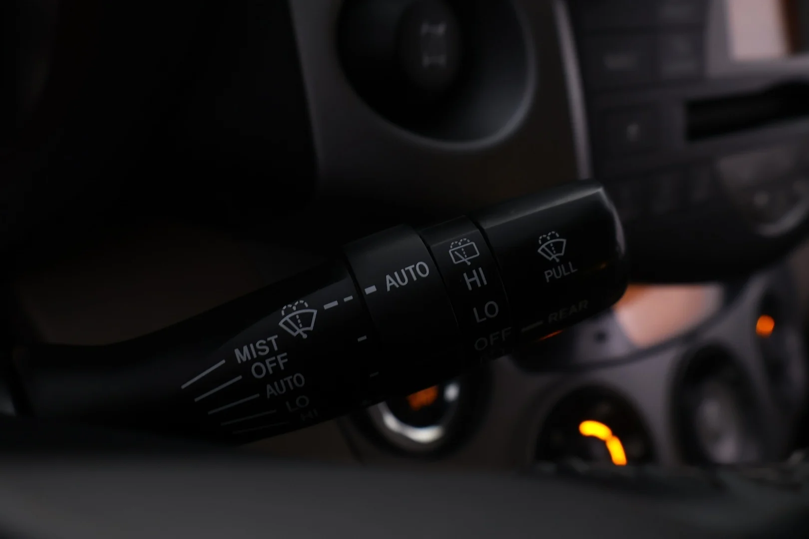 Car Image - 7euzbPEOICckbTeMxSgyyq