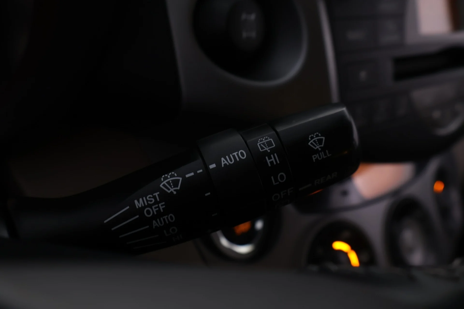 Car Image - 7euzbPEOICckbTeMxSgyyq