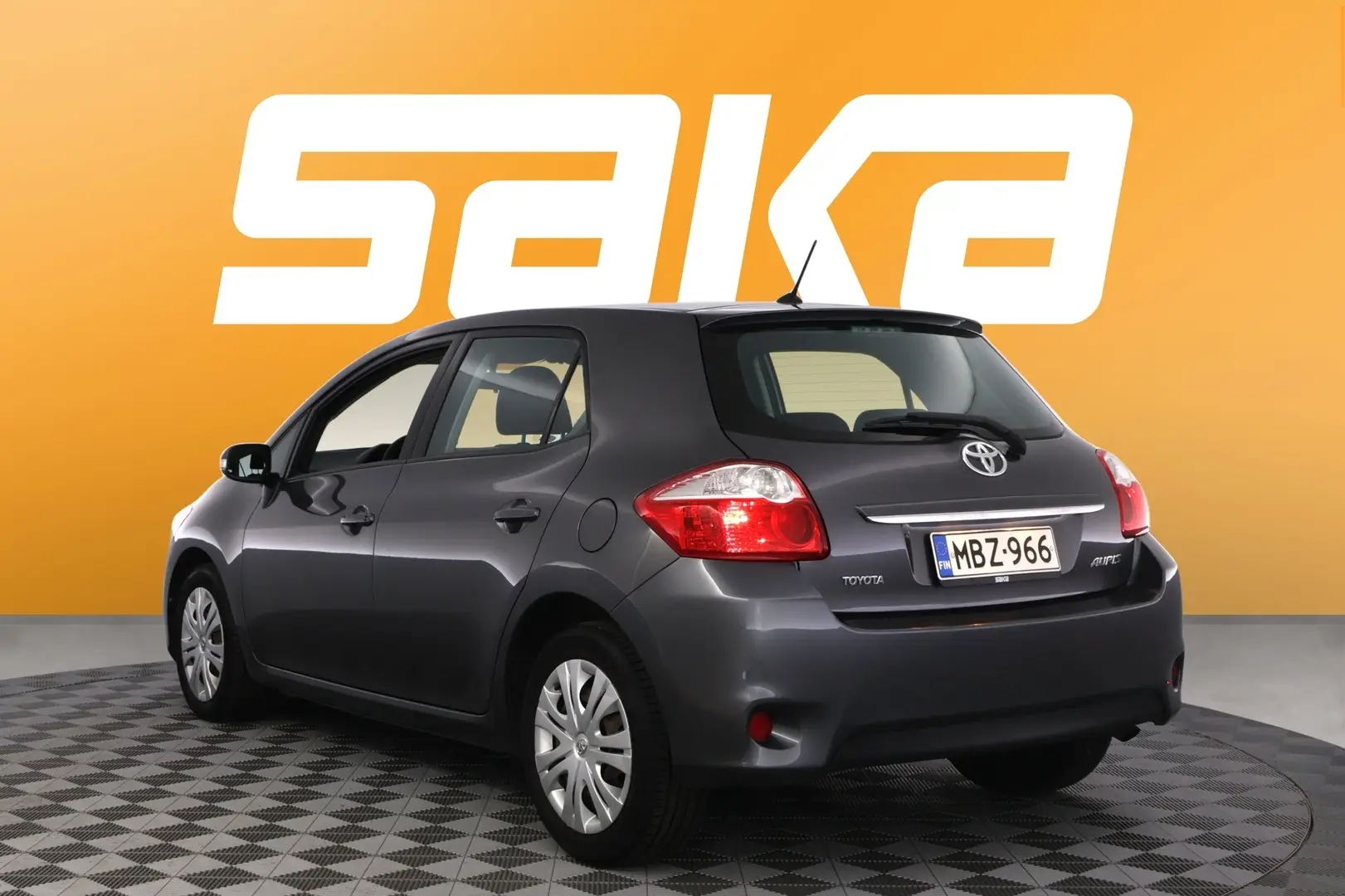 Car Image - 2XqKVMrgv0MxwfZGm4zlgR