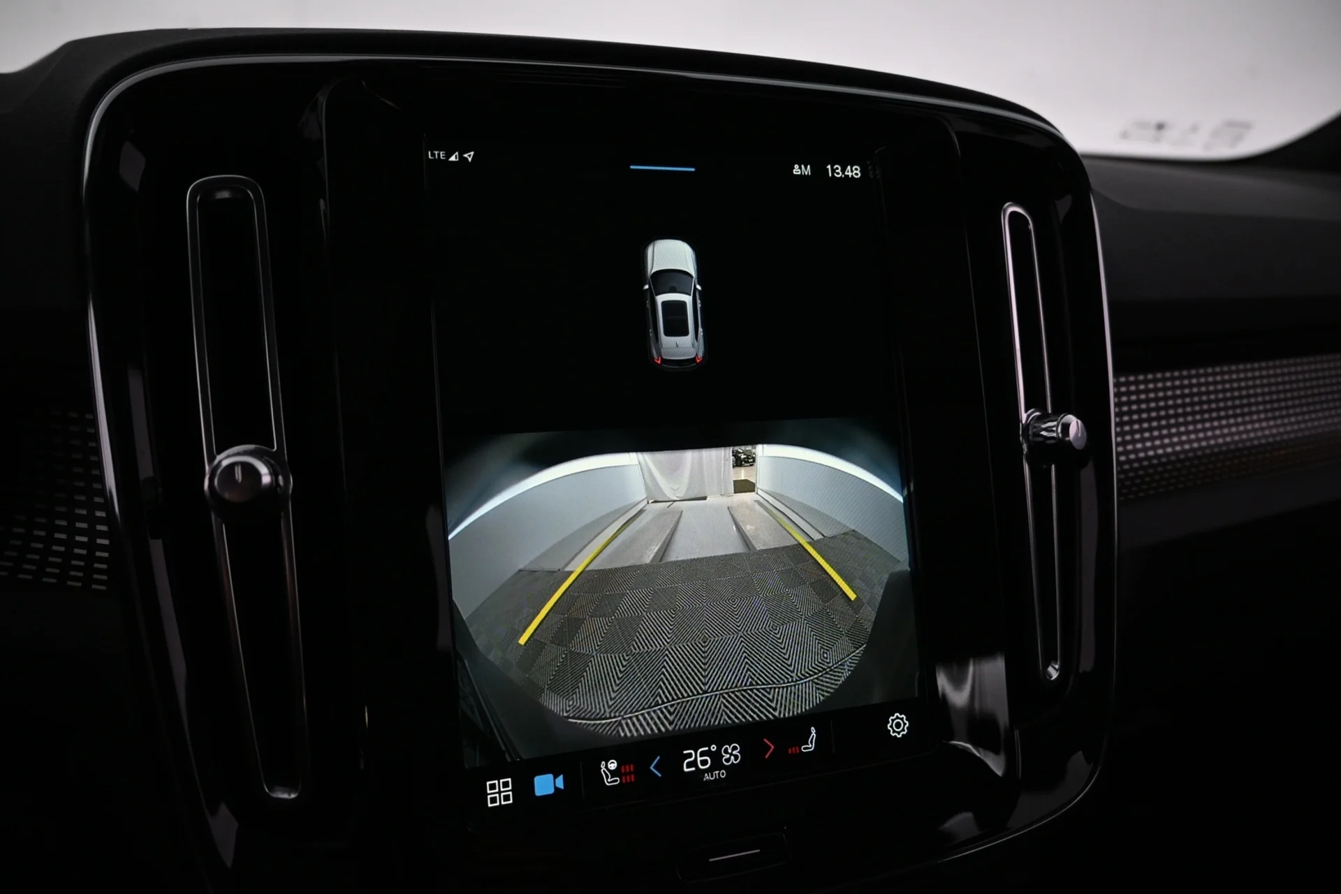 Car Image - 5k54aSriniP4Io4WdBa2lw