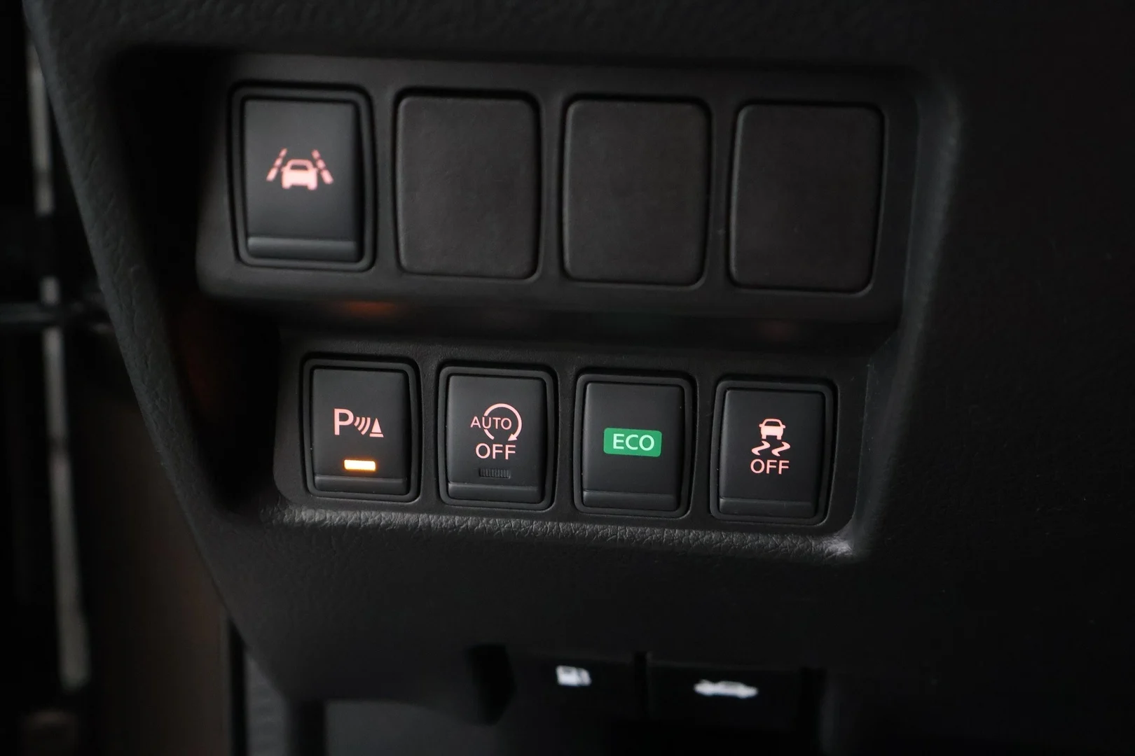 Car Image - phzv1L3SRPmRvWRb7ELcD