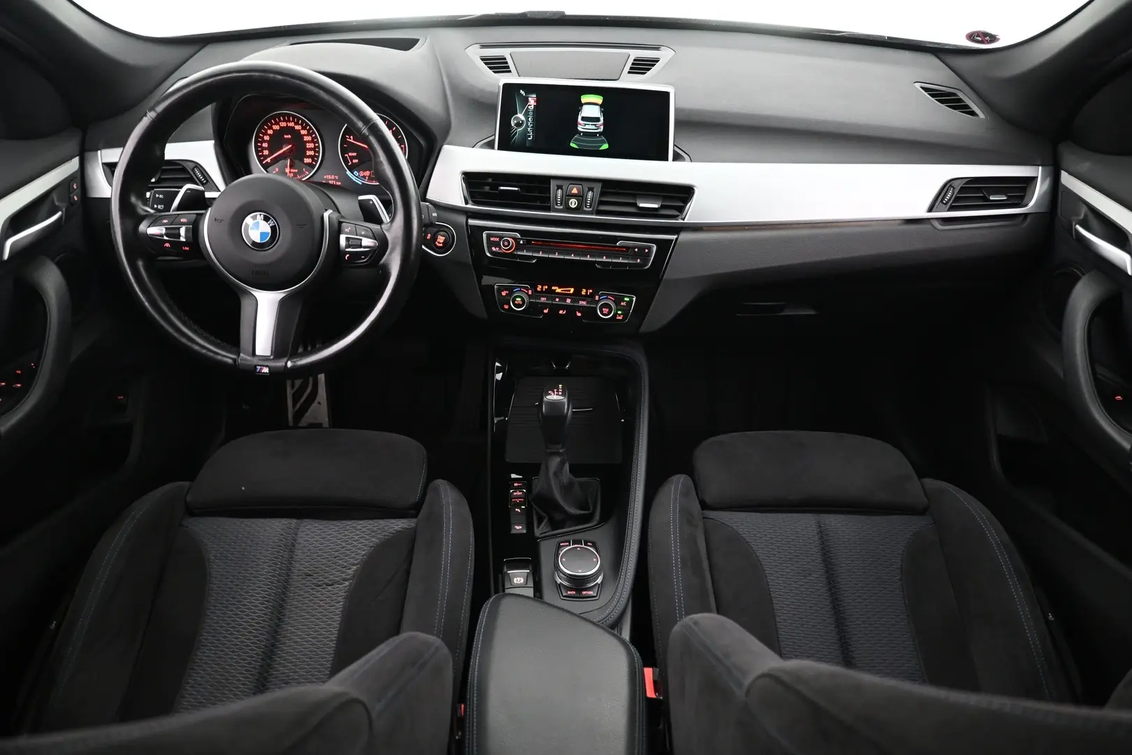Car Image - 7AAHVZpZEca4N1Ly3LF9Sw