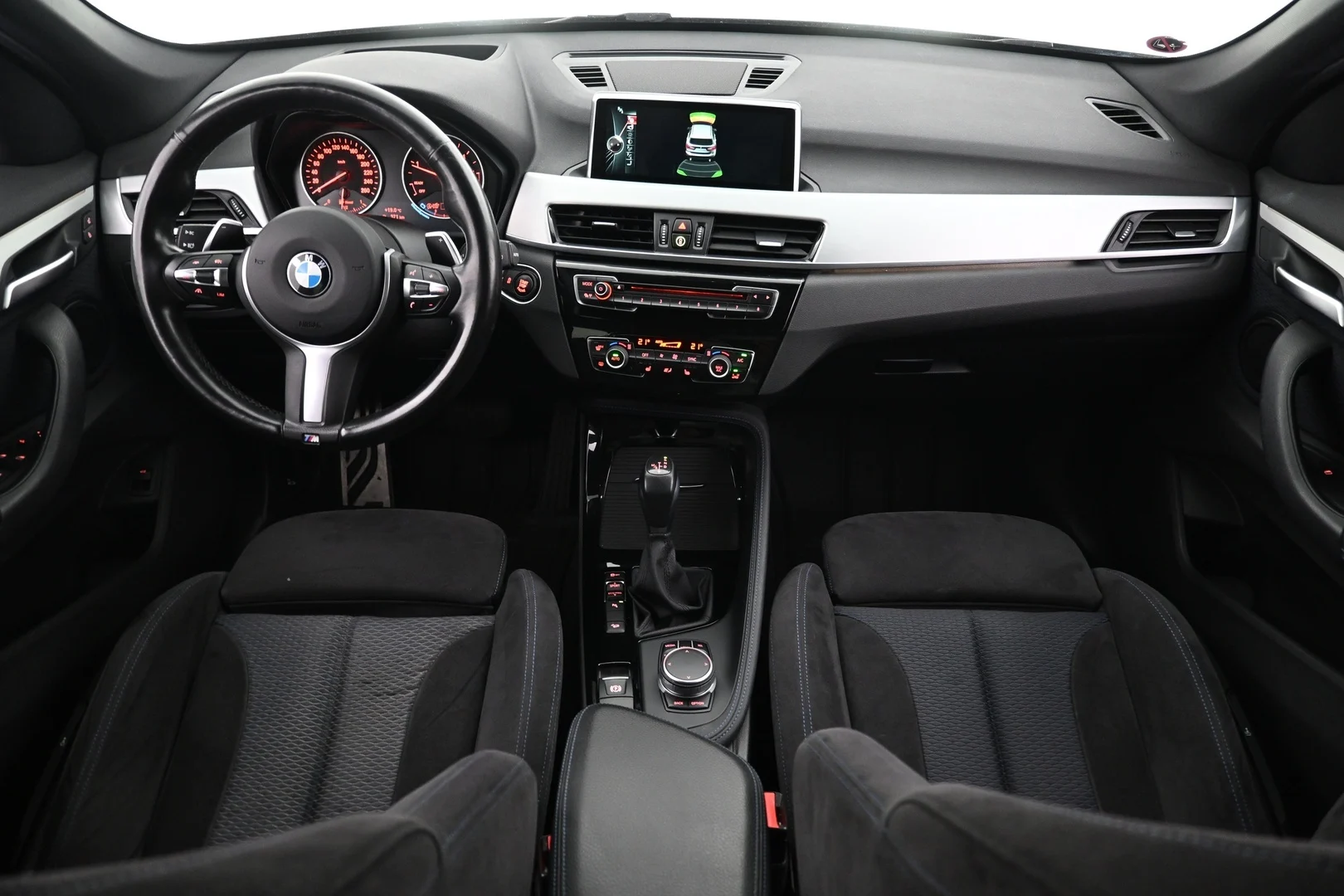 Car Image - 7AAHVZpZEca4N1Ly3LF9Sw