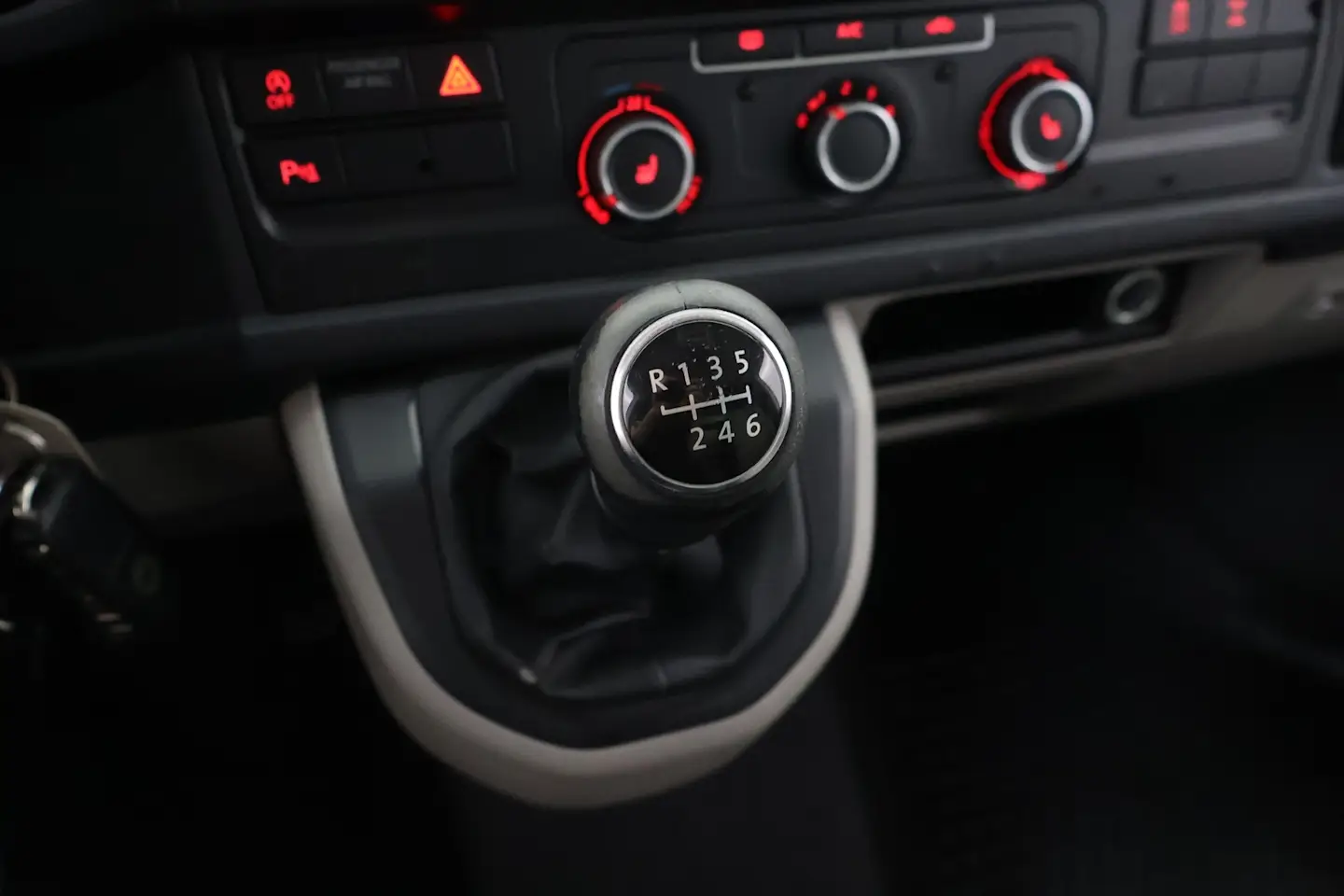 Car Image - 3qSQ4IHJqM5jWlNJxzTOIz