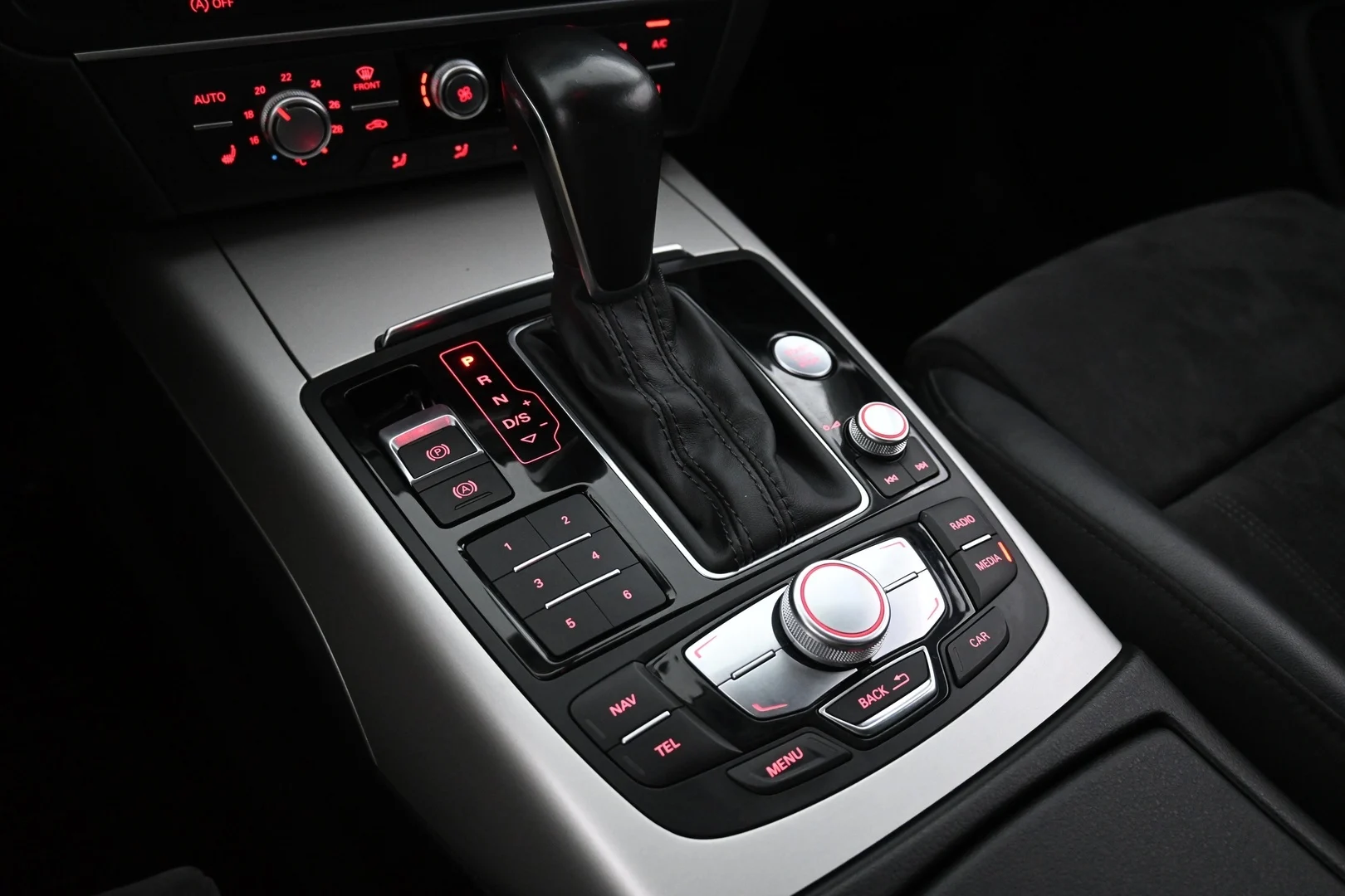 Car Image - 2M6WbS5v0Yo7MAR2w8GTmG