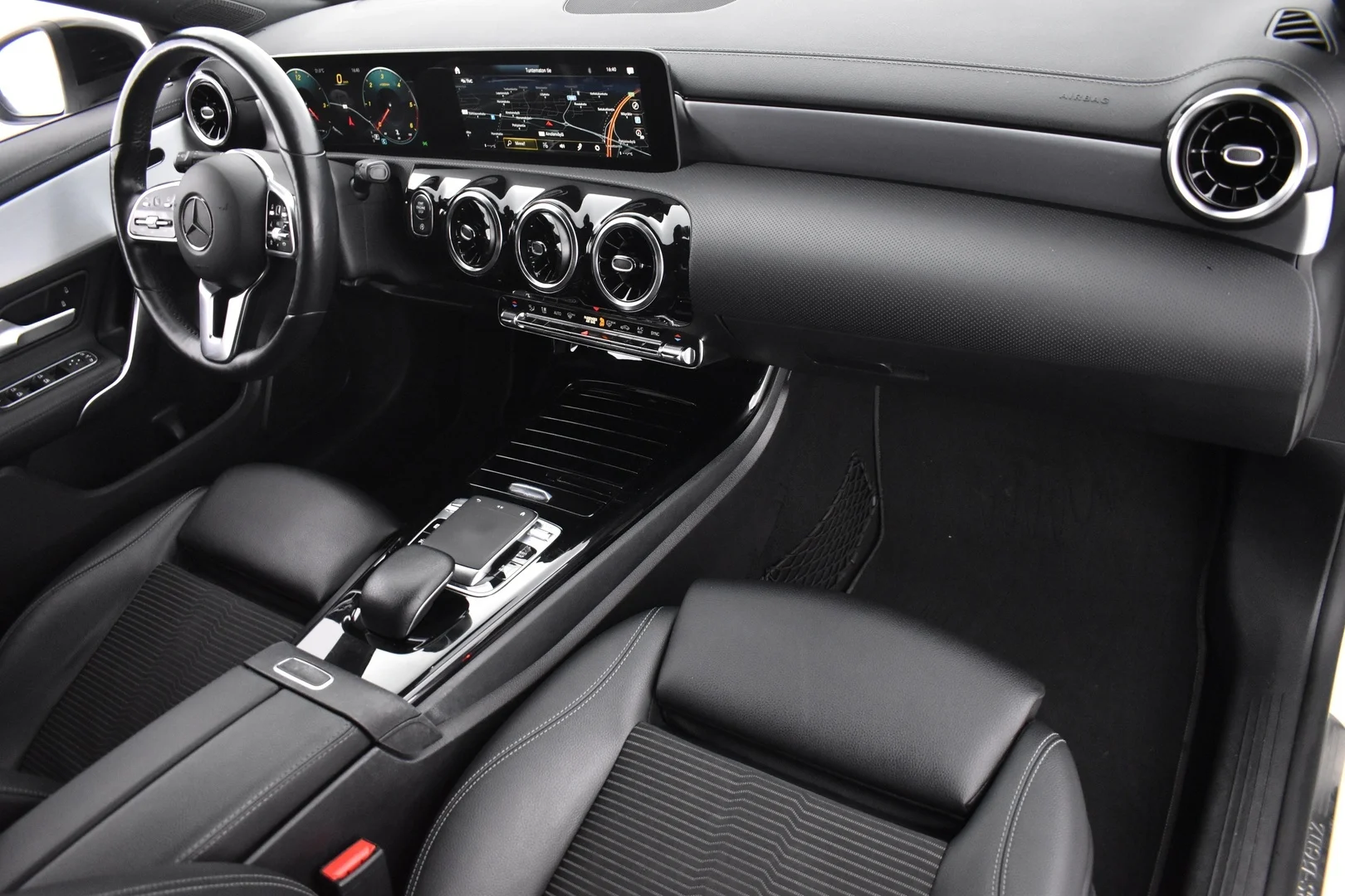 Car Image - 6r4VB2xQKkySJoKZxT8ItZ