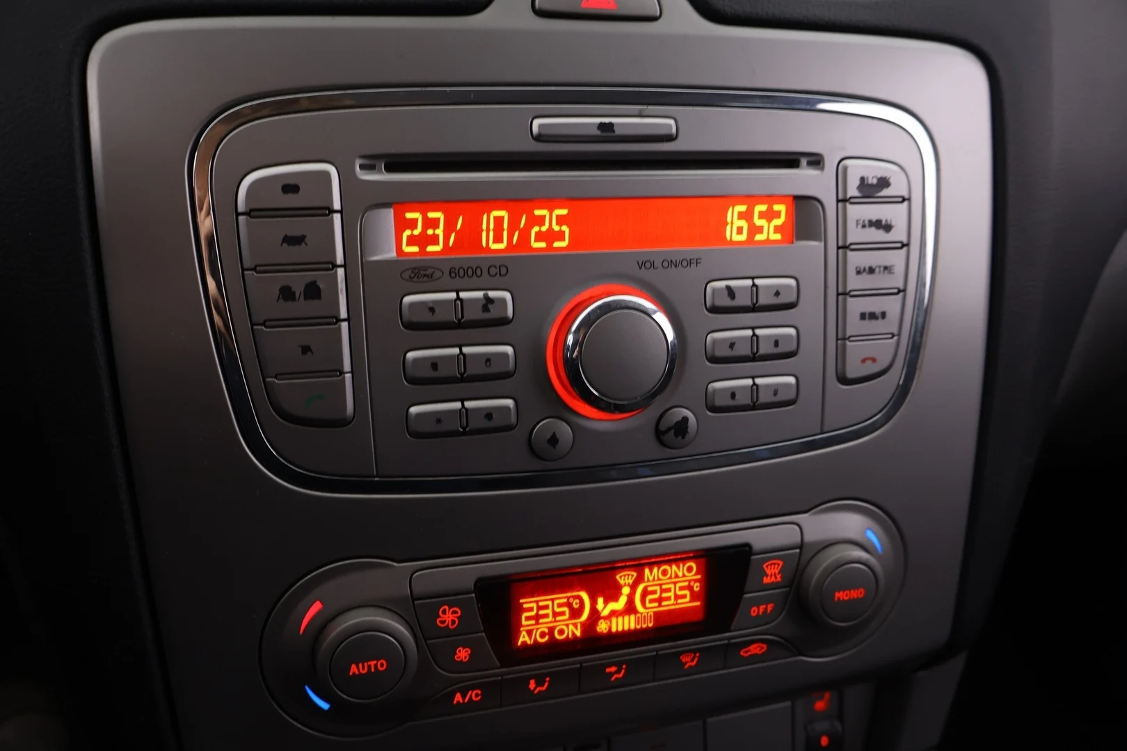 Car Image - 74fjMf80PIOByU68DExu0L
