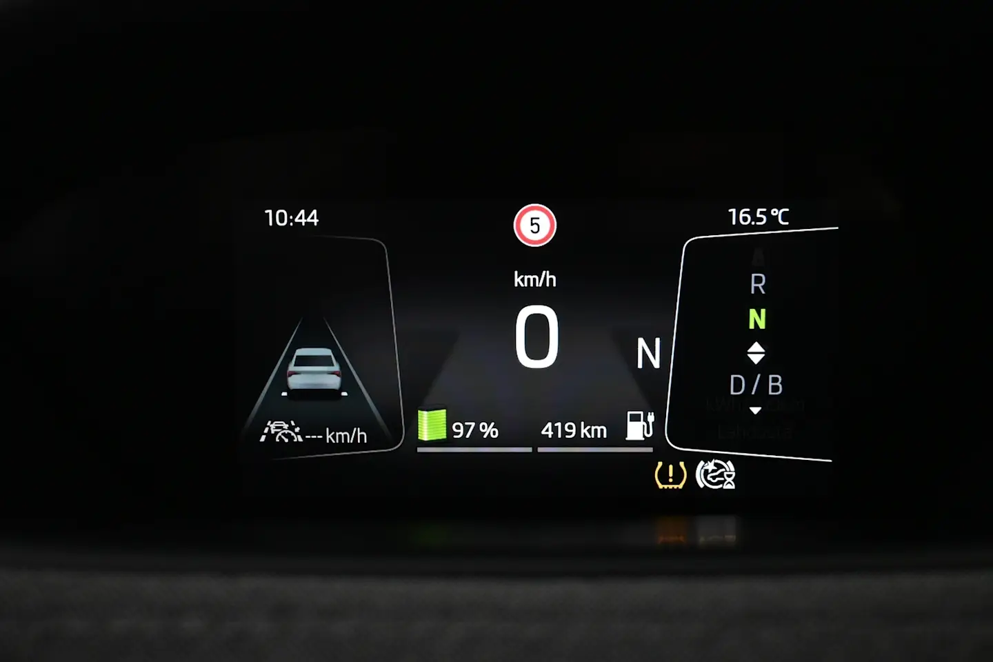 Car Image - 3b6N6TkxRVyVOzzWUcoWb6