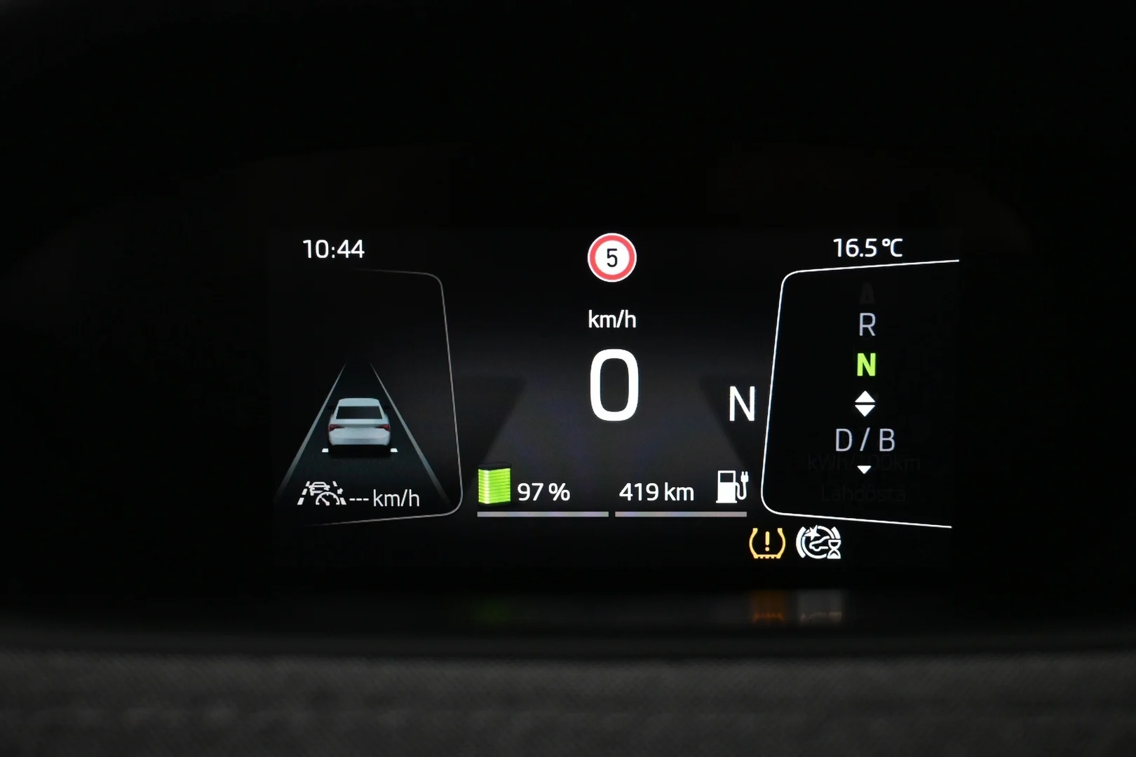 Car Image - 3b6N6TkxRVyVOzzWUcoWb6