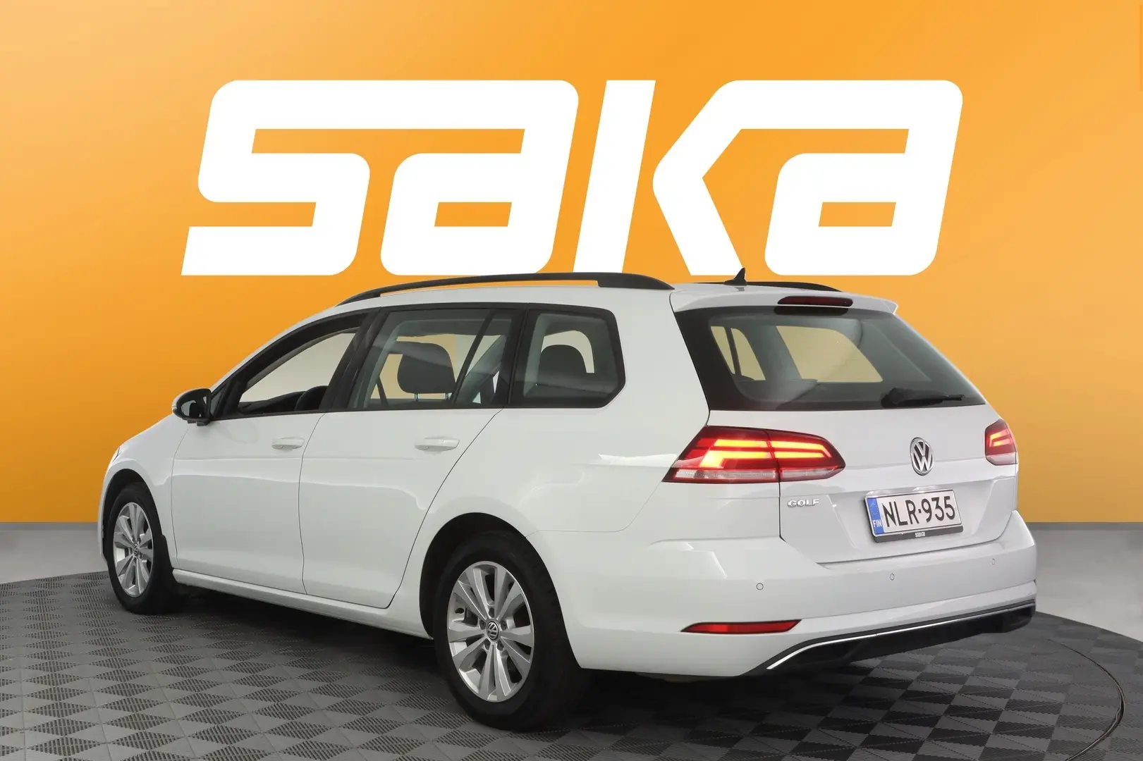 Car Image - 3pn8YRoQdVgMsecVoDpmxO