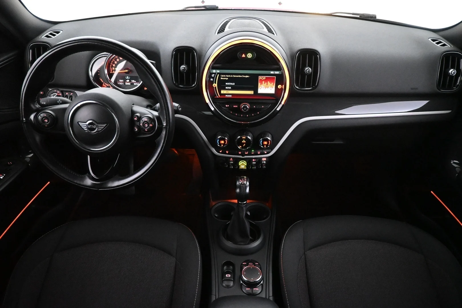 Car Image - uTyiNhg1df8muH1er2Bwf