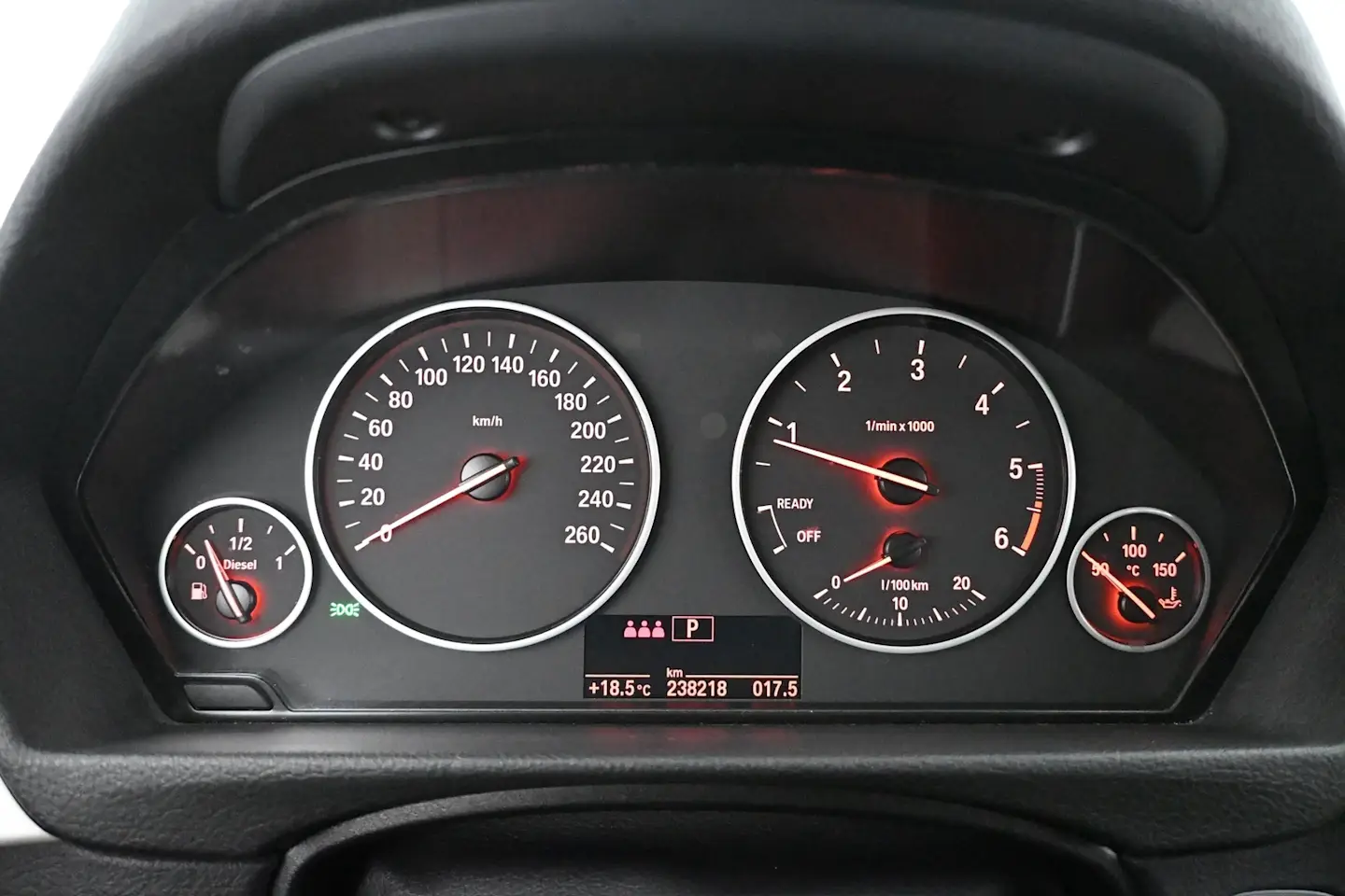Car Image - dL6kL8kPbdXfSG6r5TzPE