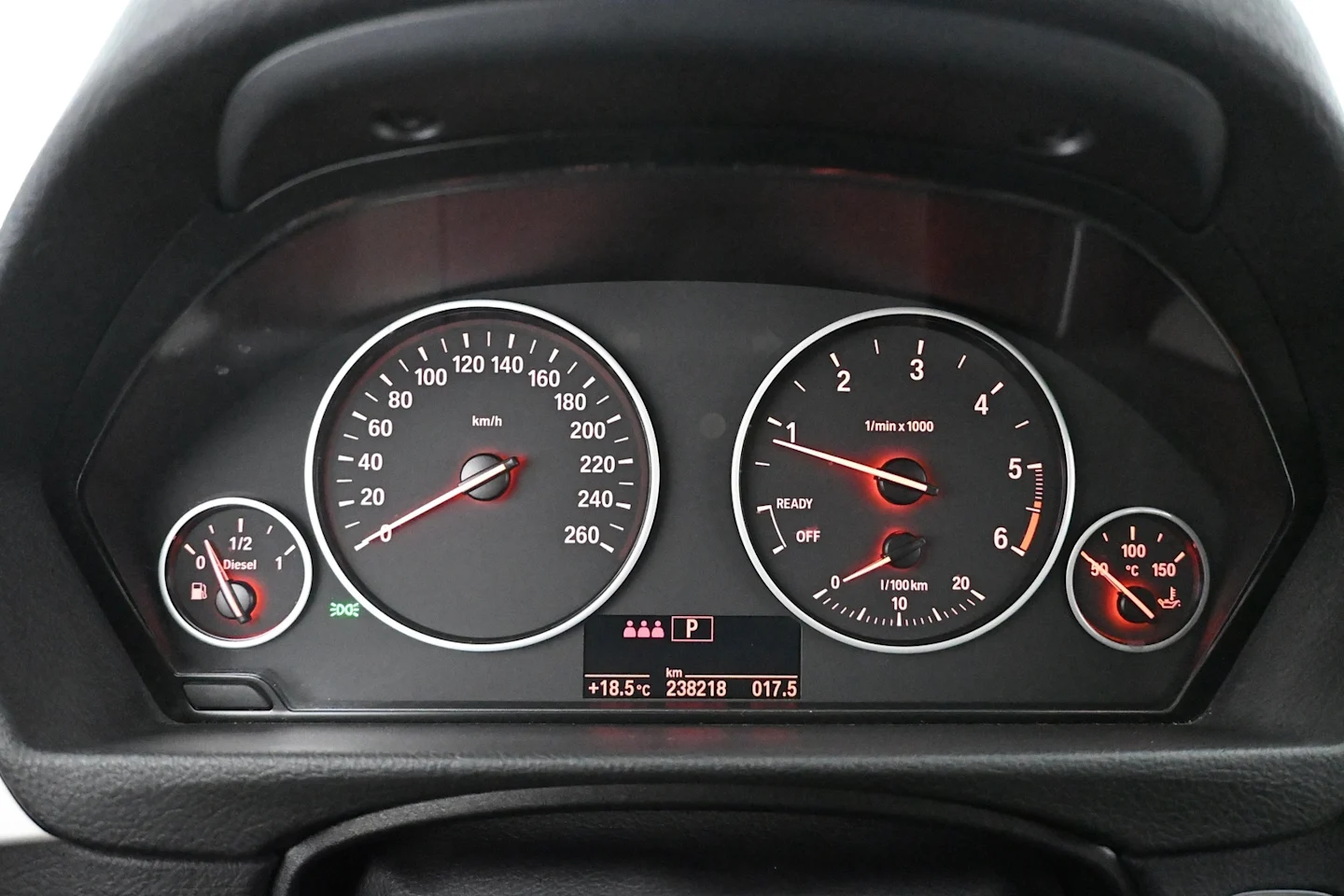 Car Image - dL6kL8kPbdXfSG6r5TzPE