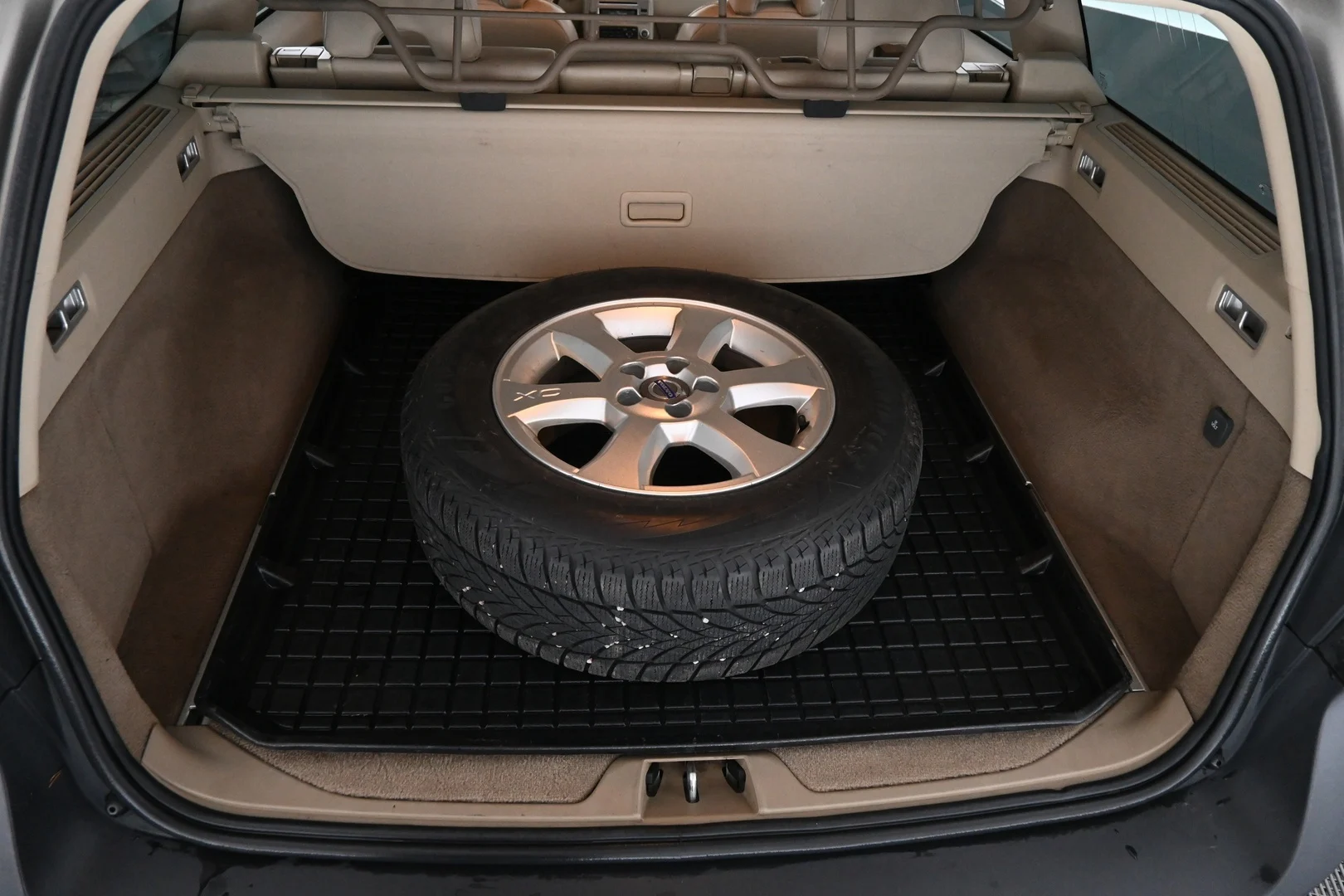 Car Image - 6j8Z0CrMx5IXVNyZ3VVeZO