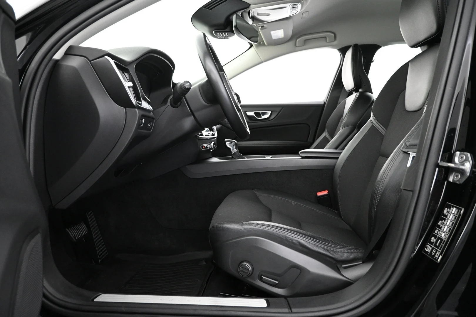 Car Image - 7d4dnpzTr6G5Xq8Xdor9F5