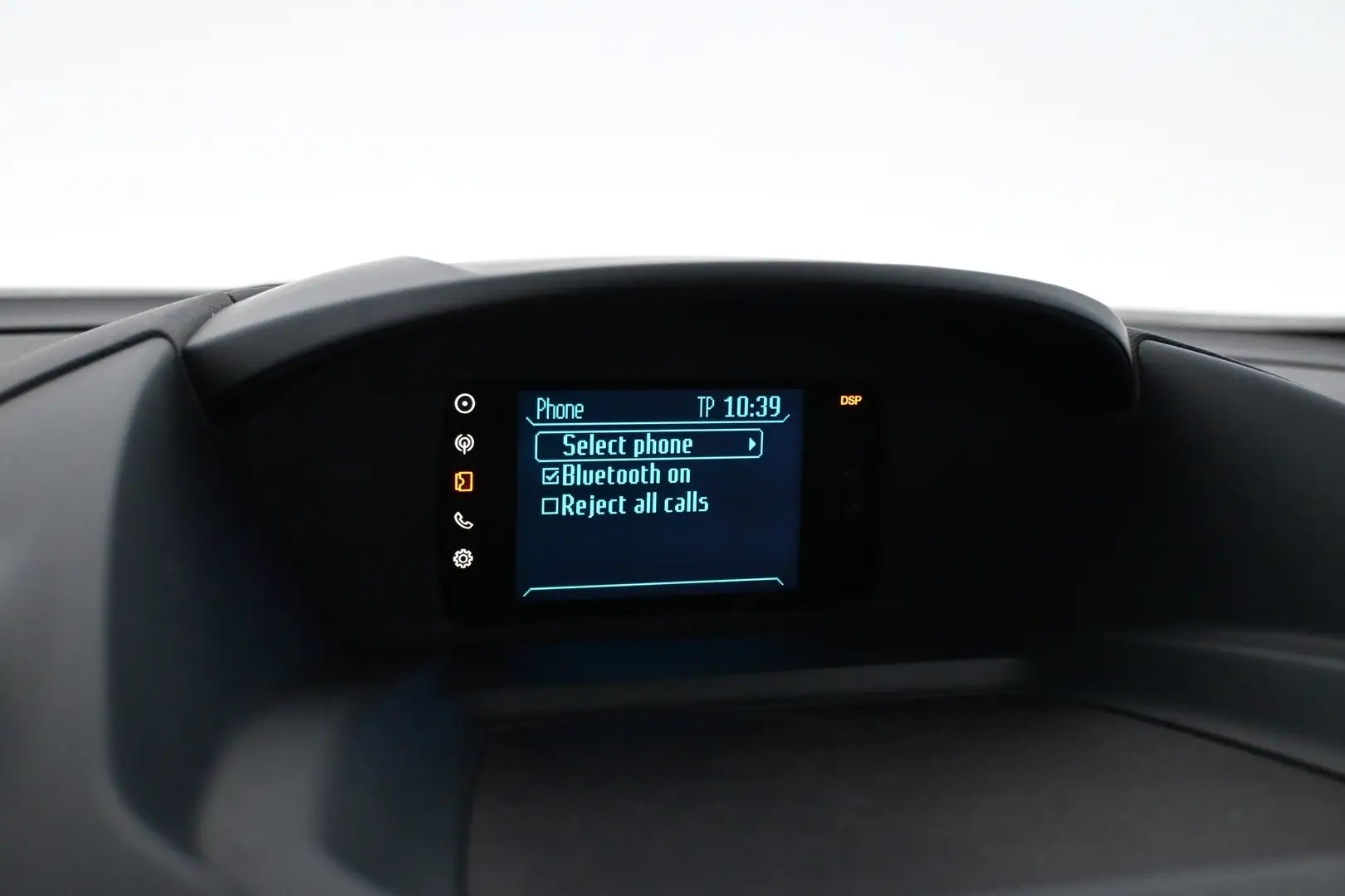 Car Image - 7BR2wxNDsL0M02rDS8i3Hw