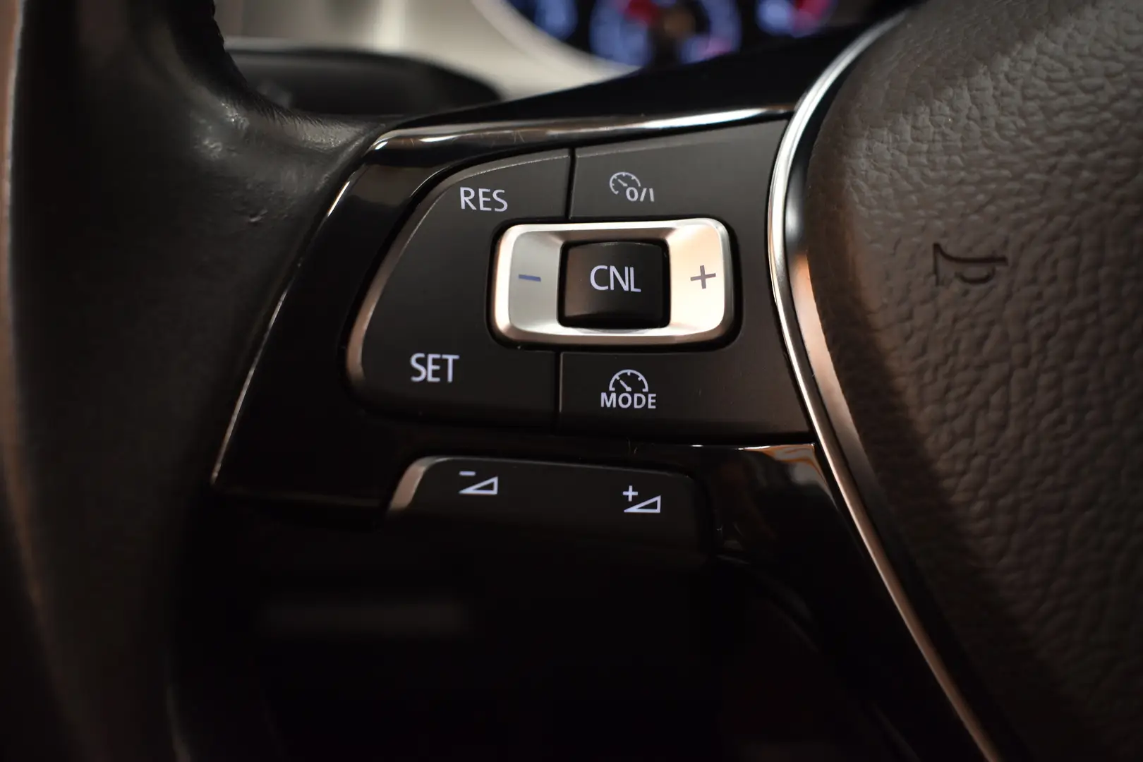 Car Image - 1HmW9OtK8XGtyVK6OxjSyP