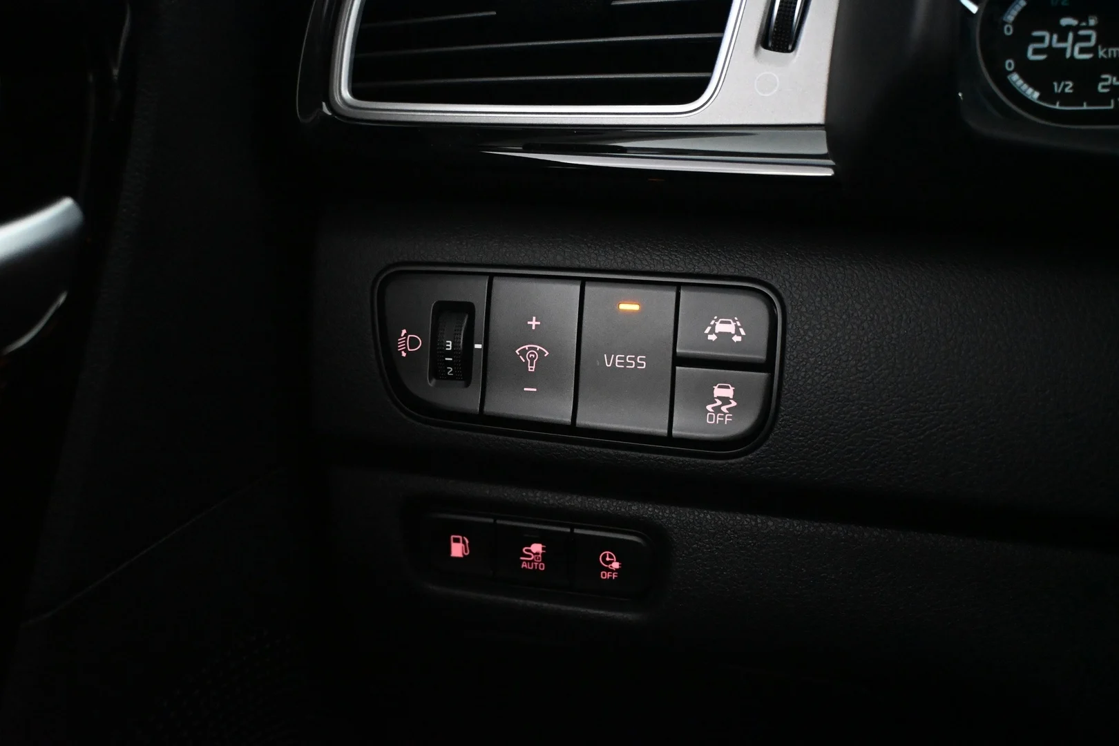 Car Image - 1o1PFunijyk8lGFwx3KhXA