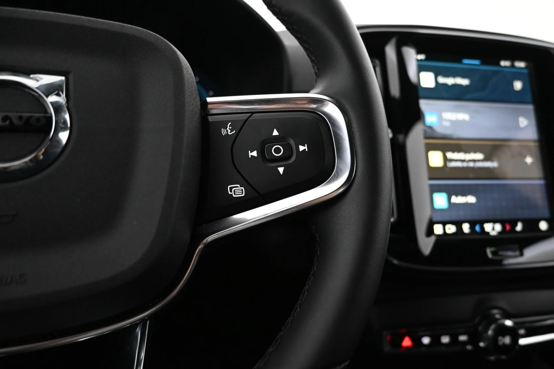 Car Image - 7iBPxfRbAoKtLvQjR49IVN