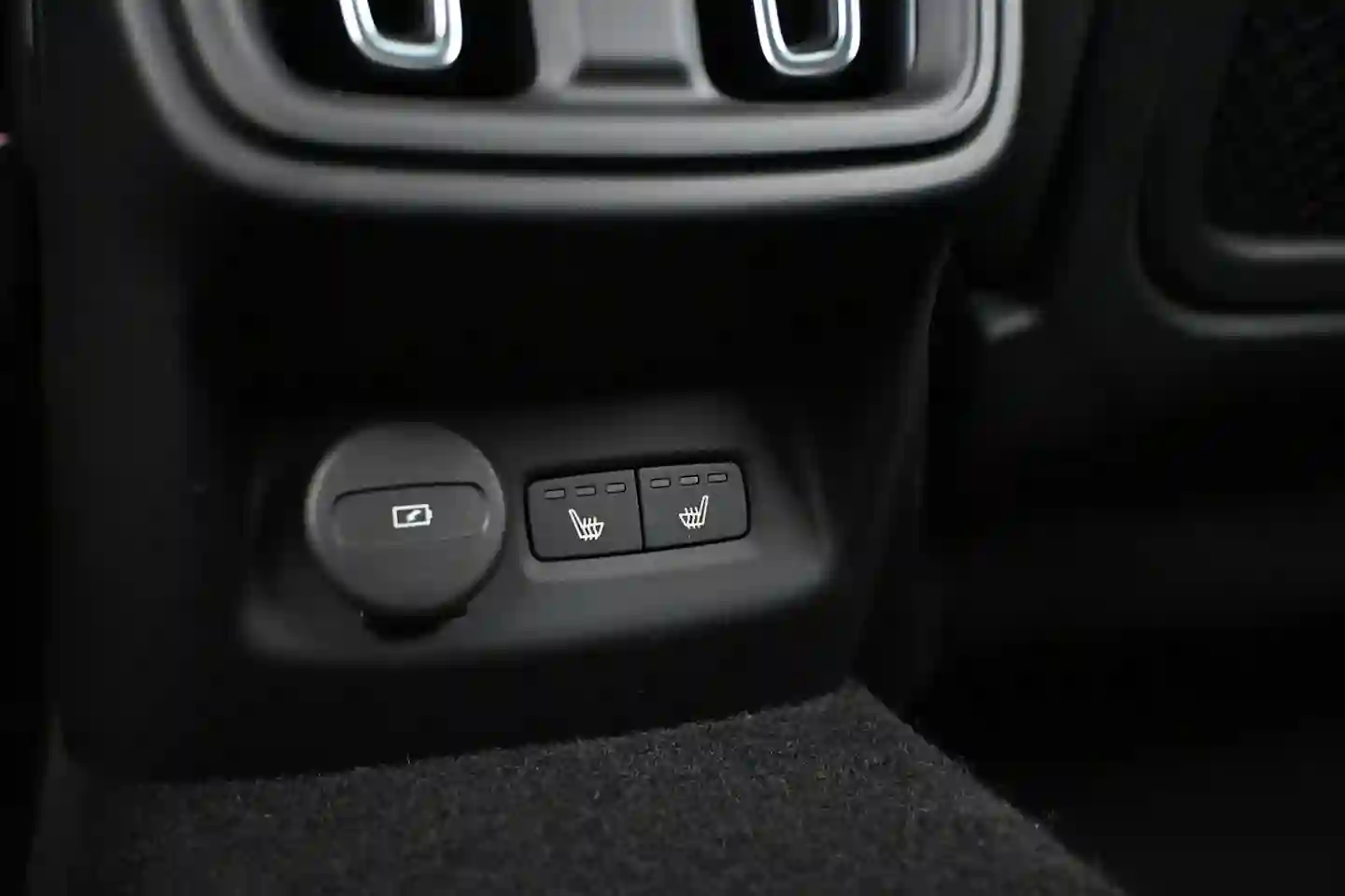 Car Image - 1hvyp3JifpcKvsaB6VVDua