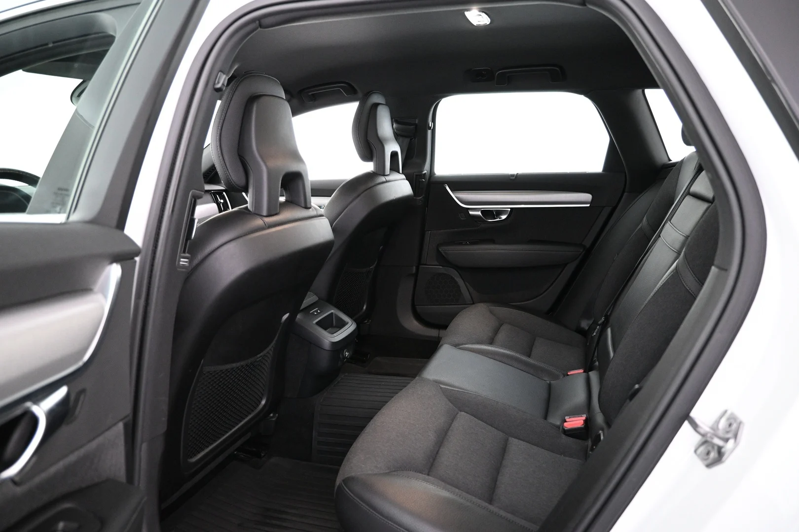 Car Image - 4lbeqL5JWwsXEJ7rbbnkKy