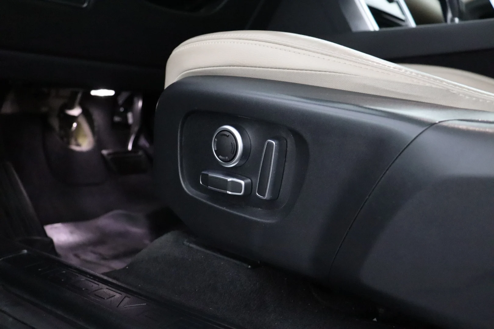 Car Image - 7oG1J1VXMYhhGbYAzePGHU