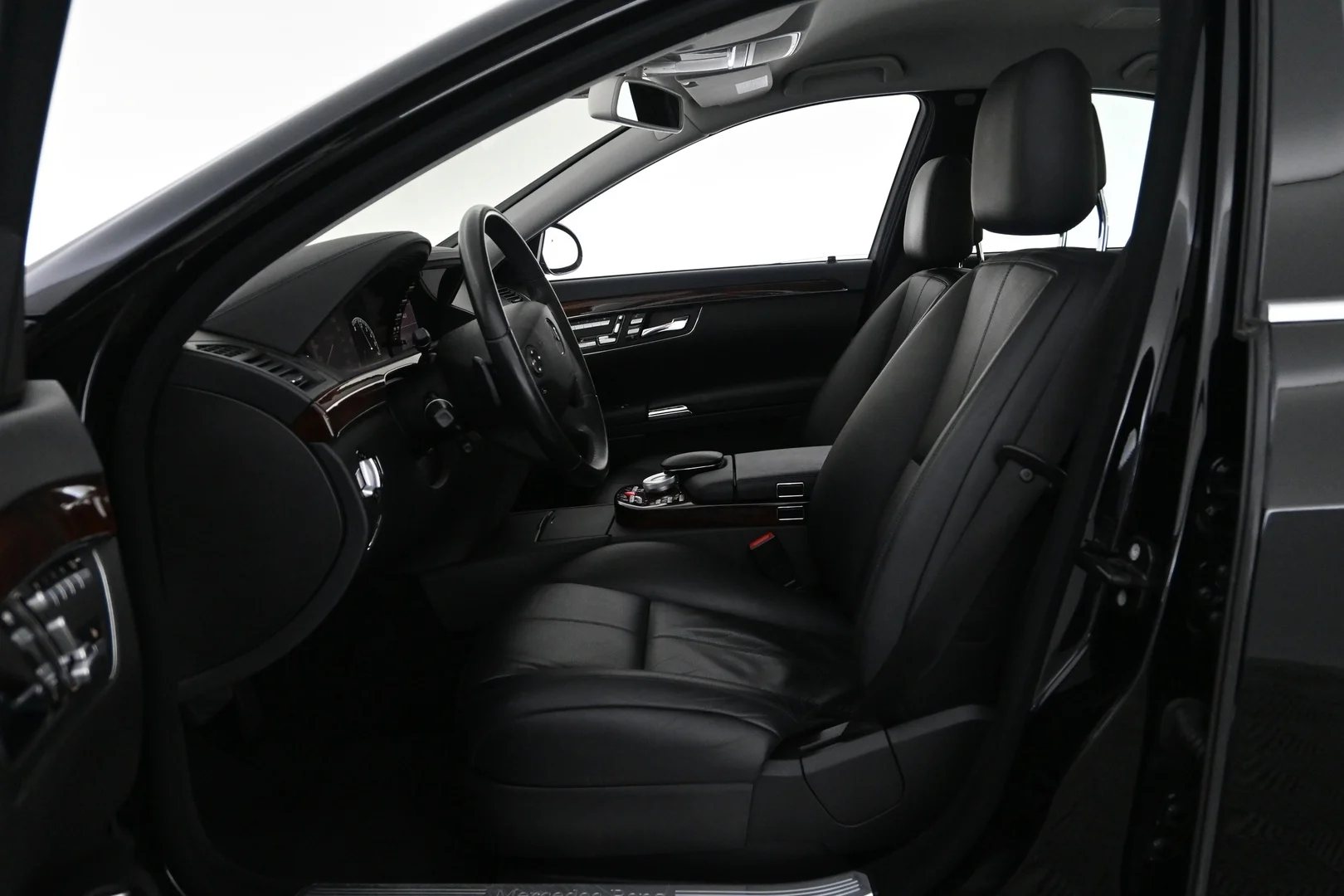 Car Image - 6I3wf5kPLuSaazfxho3CTl