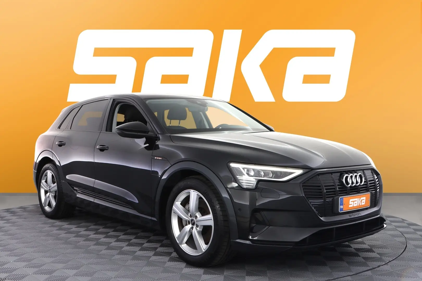 Car Image - 1mAQh5BRQZ33EZxdlqKxU9