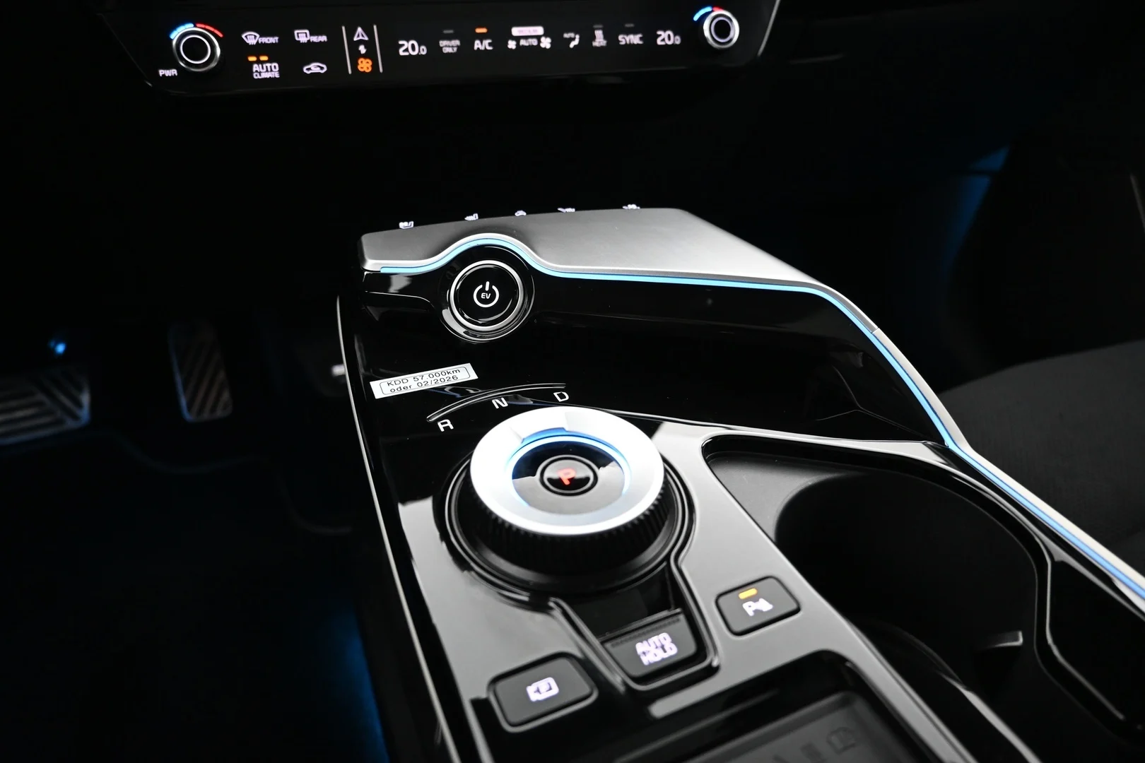 Car Image - 6mRfzHU6M9lTI6ry79XOQu