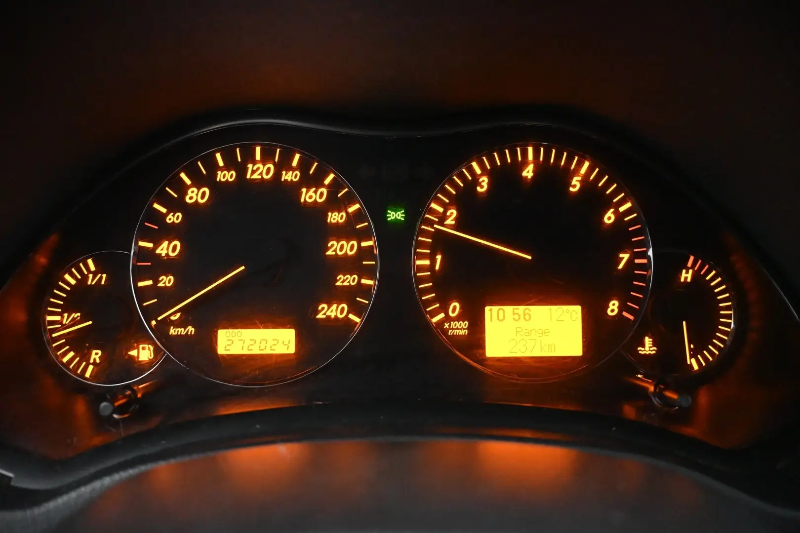 Car Image - 4gPXRGCW1mJjB2fvxBdQCE