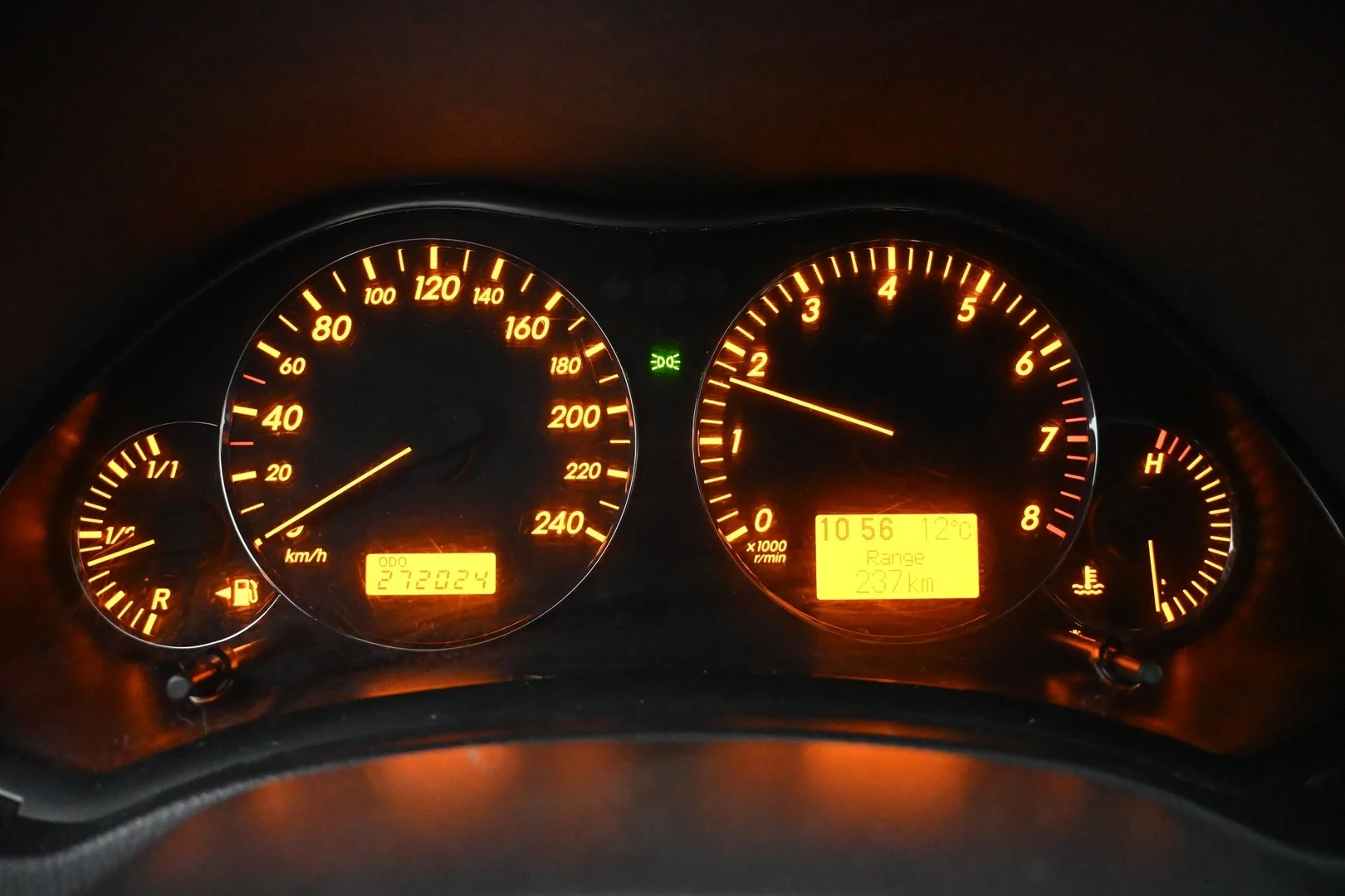 Car Image - 4gPXRGCW1mJjB2fvxBdQCE