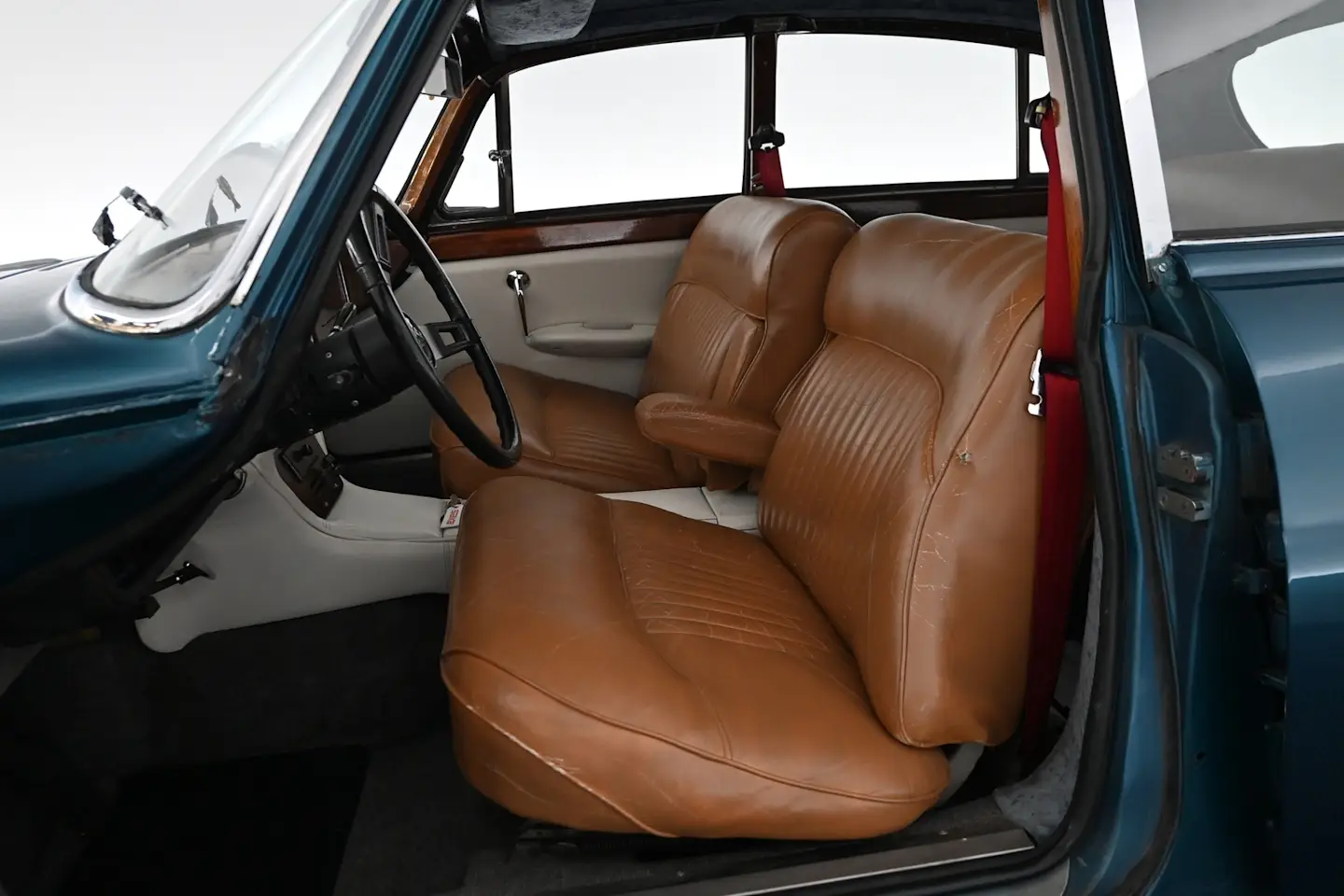 Car Image - 5hbqGaRhS1iATkhvmJkKAx