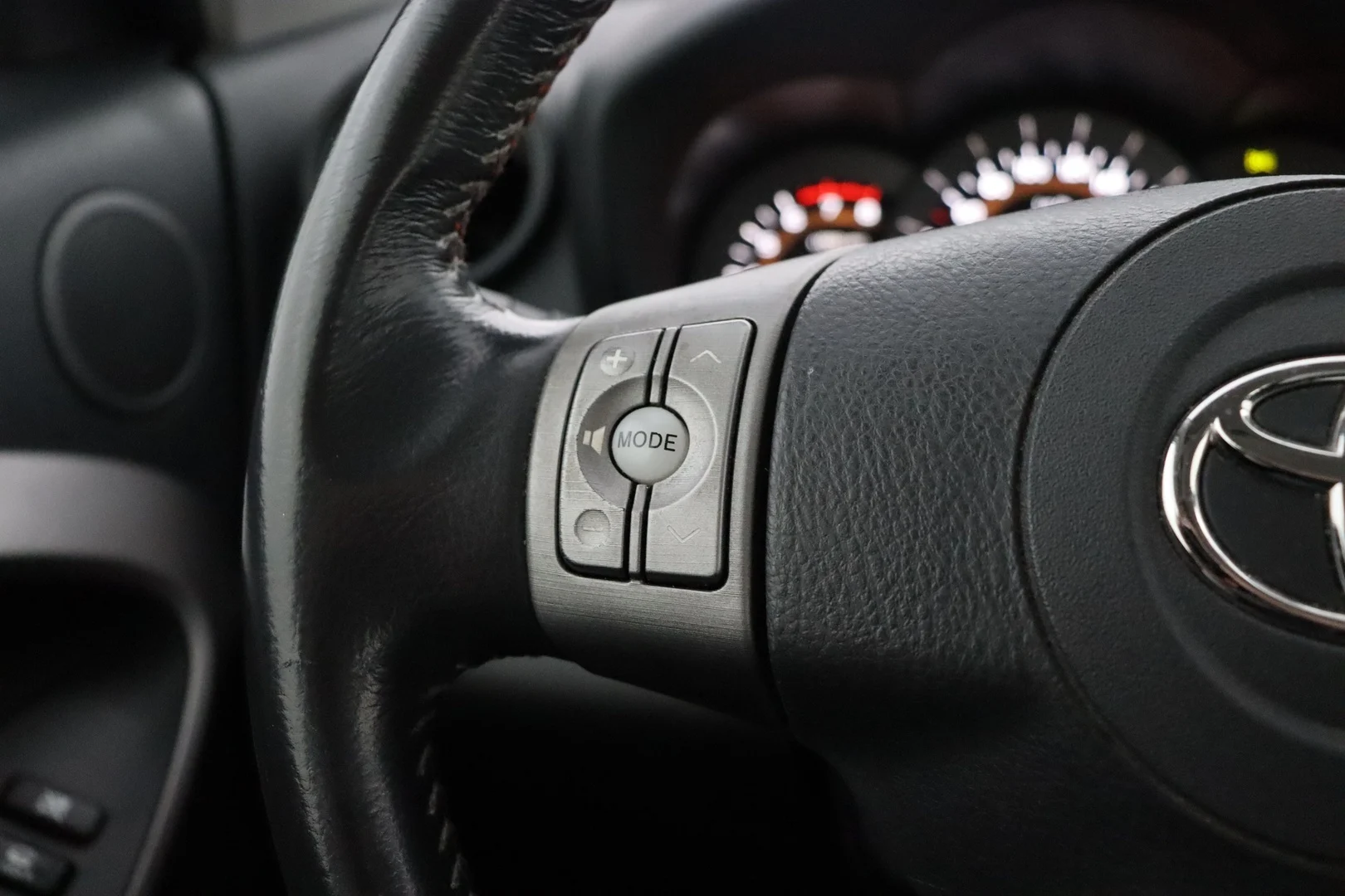 Car Image - 6Y9BYNWOuEyeXcV9SUSQki