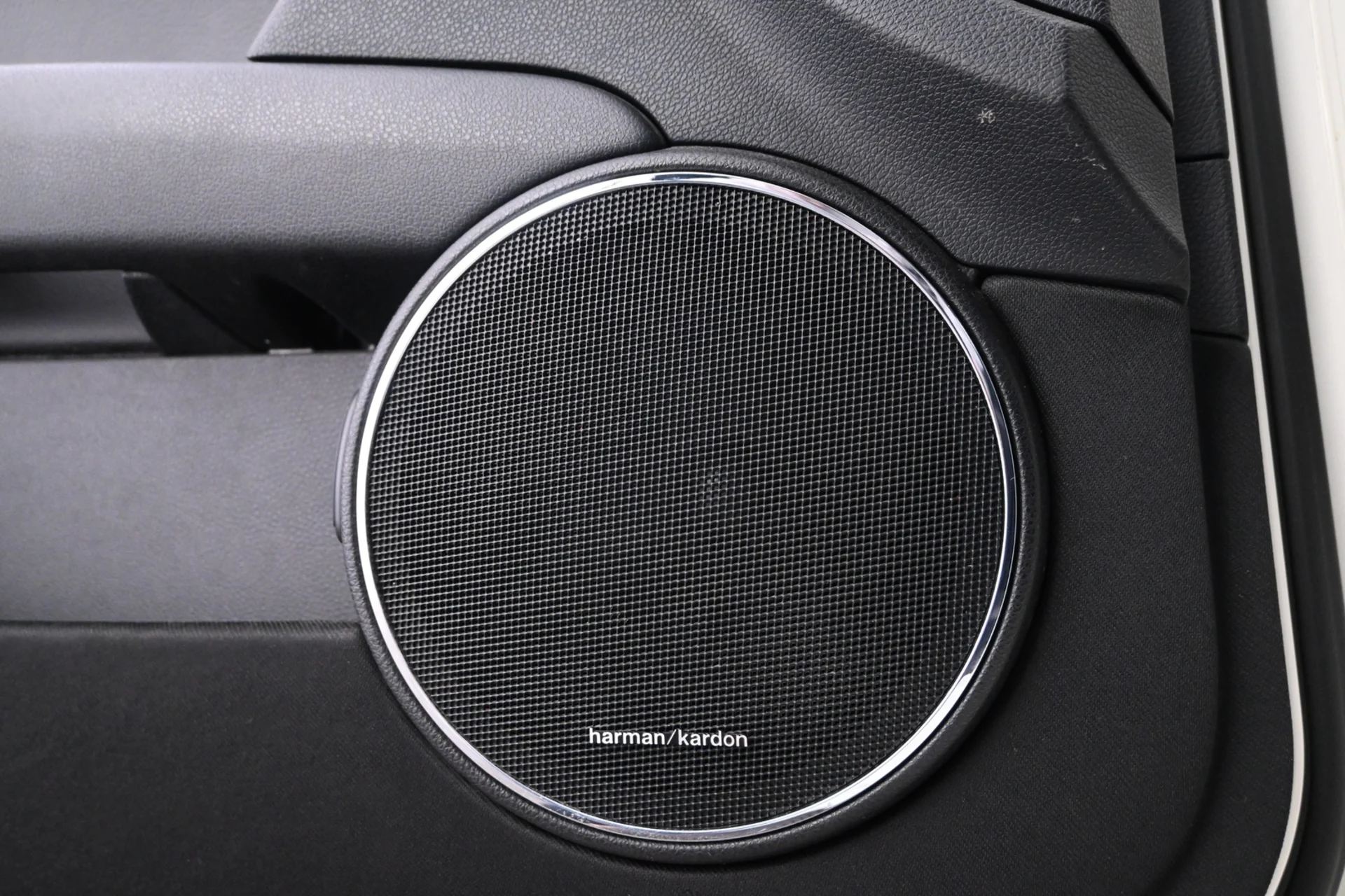 Car Image - 5JZhSFVdK41mf8bl1FBVOn