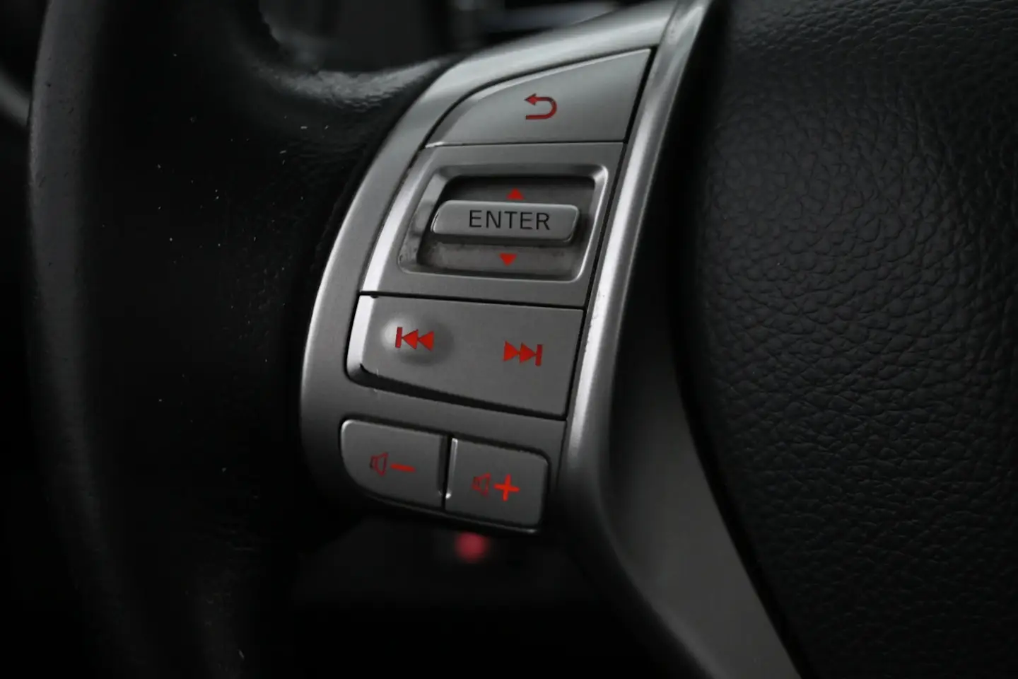 Car Image - wHJSPgryk1SH1Feo4sfdJ