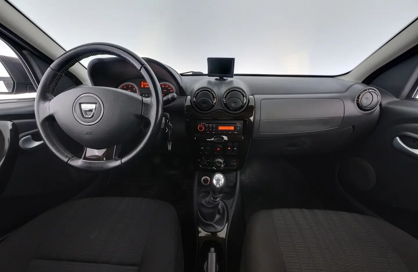 Car Image - FH0xSYGWIhjmWGdmv5fL2