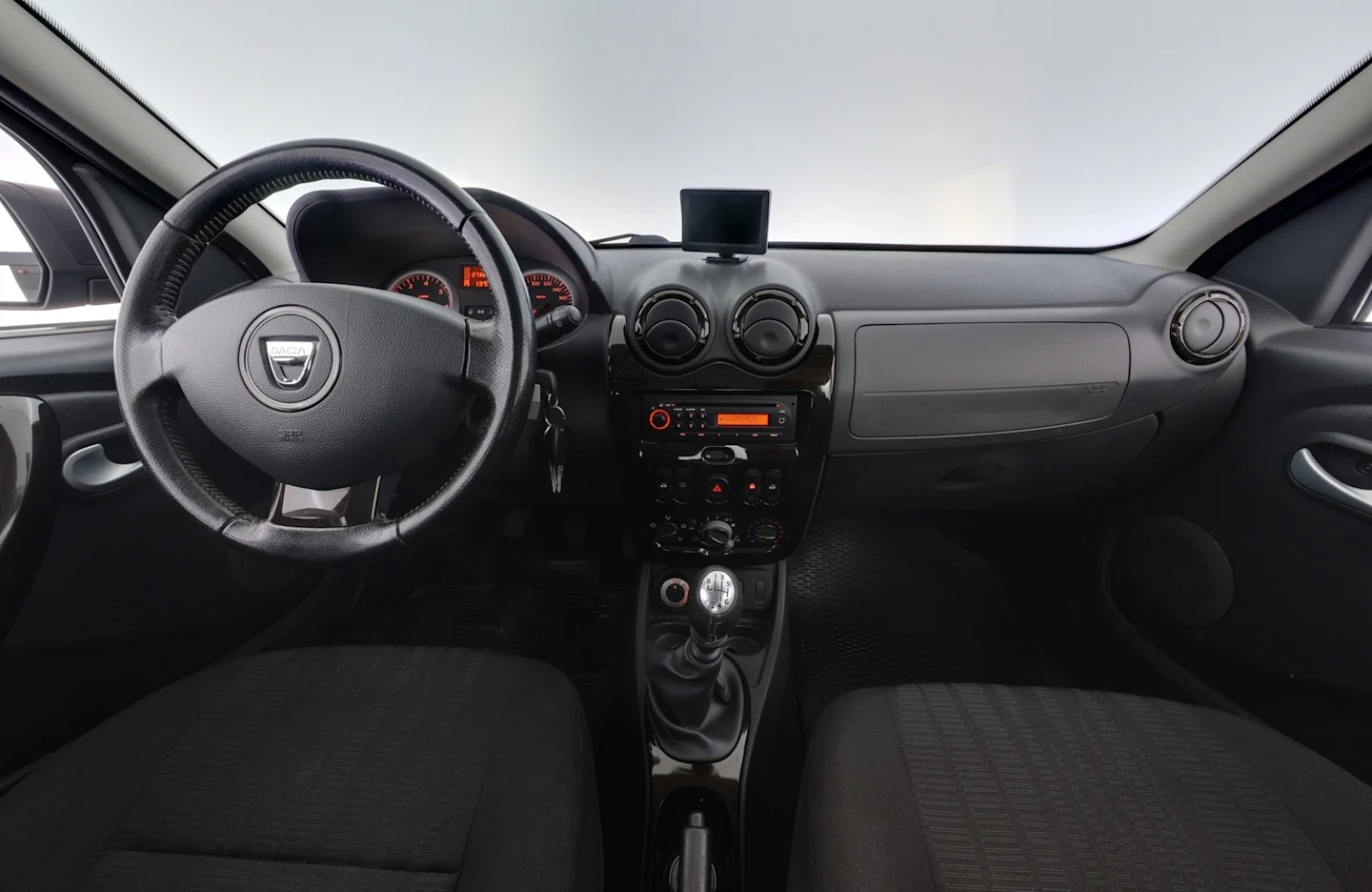 Car Image - FH0xSYGWIhjmWGdmv5fL2