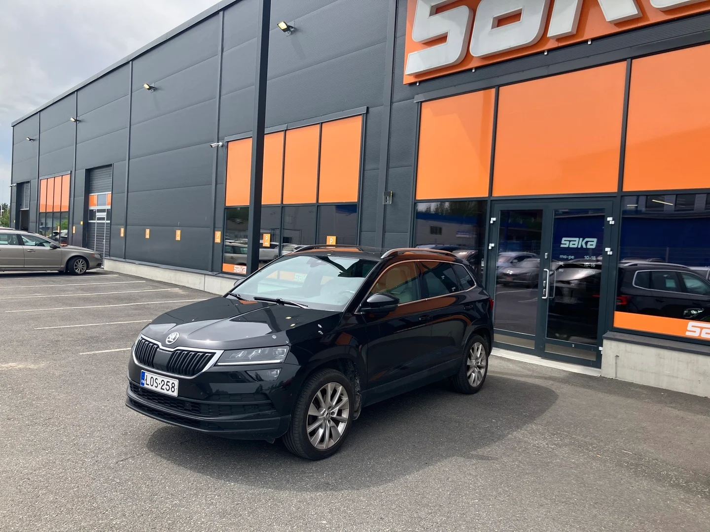 Car Image - 6mg8hPPqB5BCmJrFR42TpT