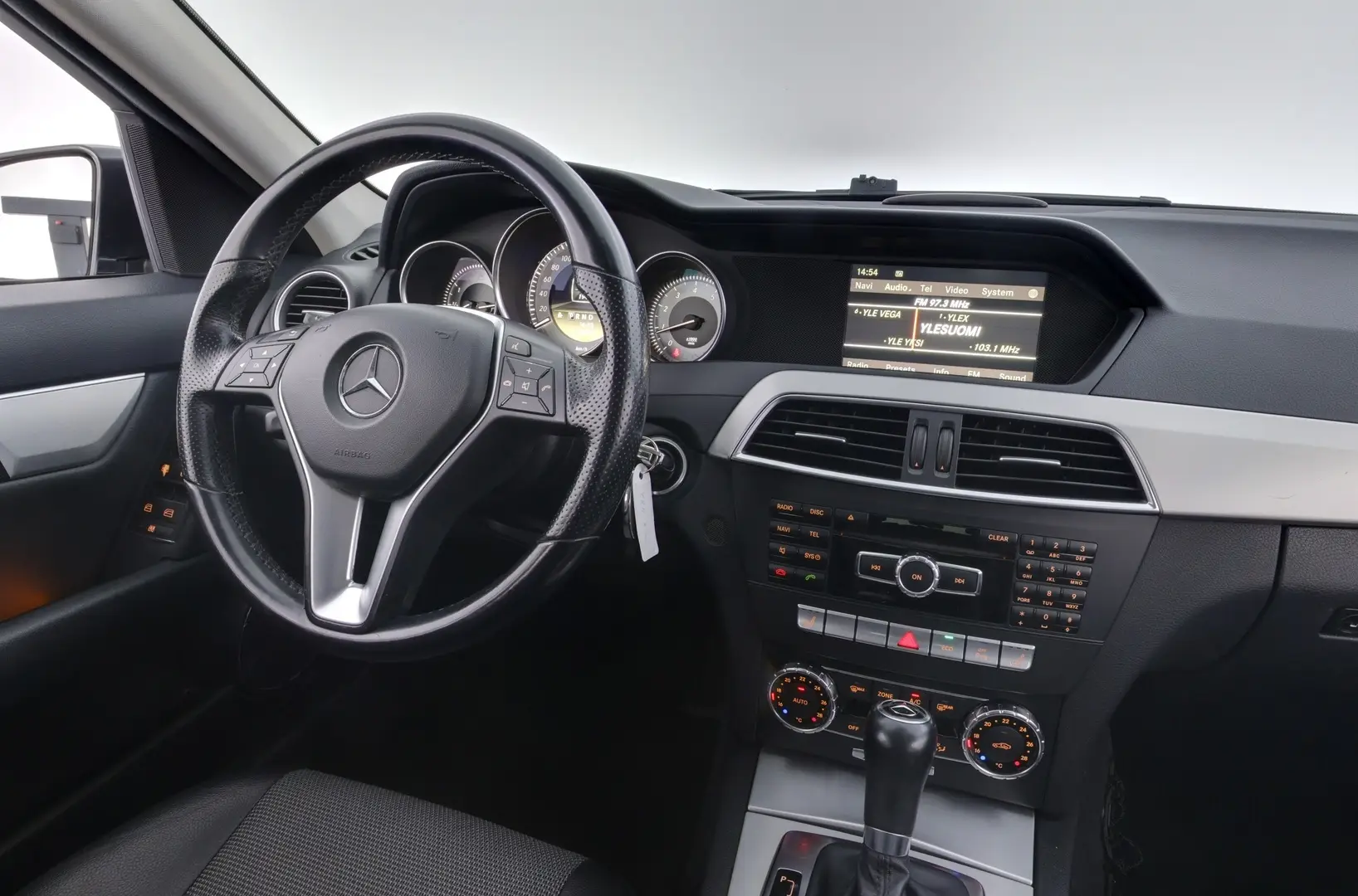 Car Image - 4J4ic9ndNA8BPlkPSetw9P