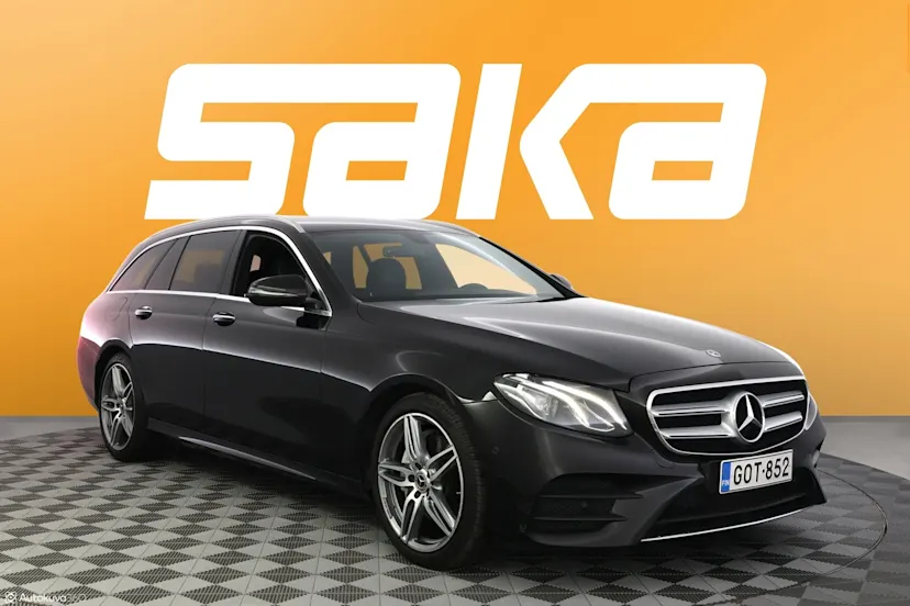Mercedes-Benz E
