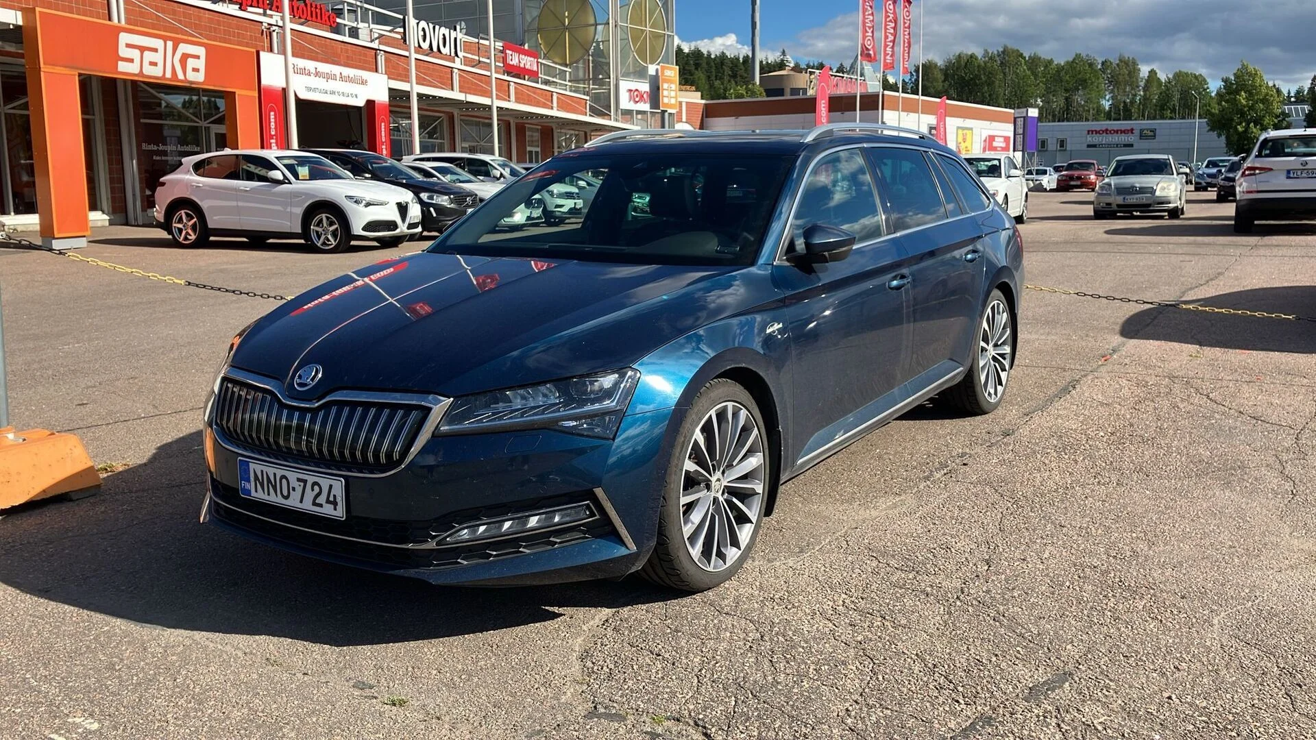 Car Image - 1aeZAsq4BPfLk0ugrQwmGY
