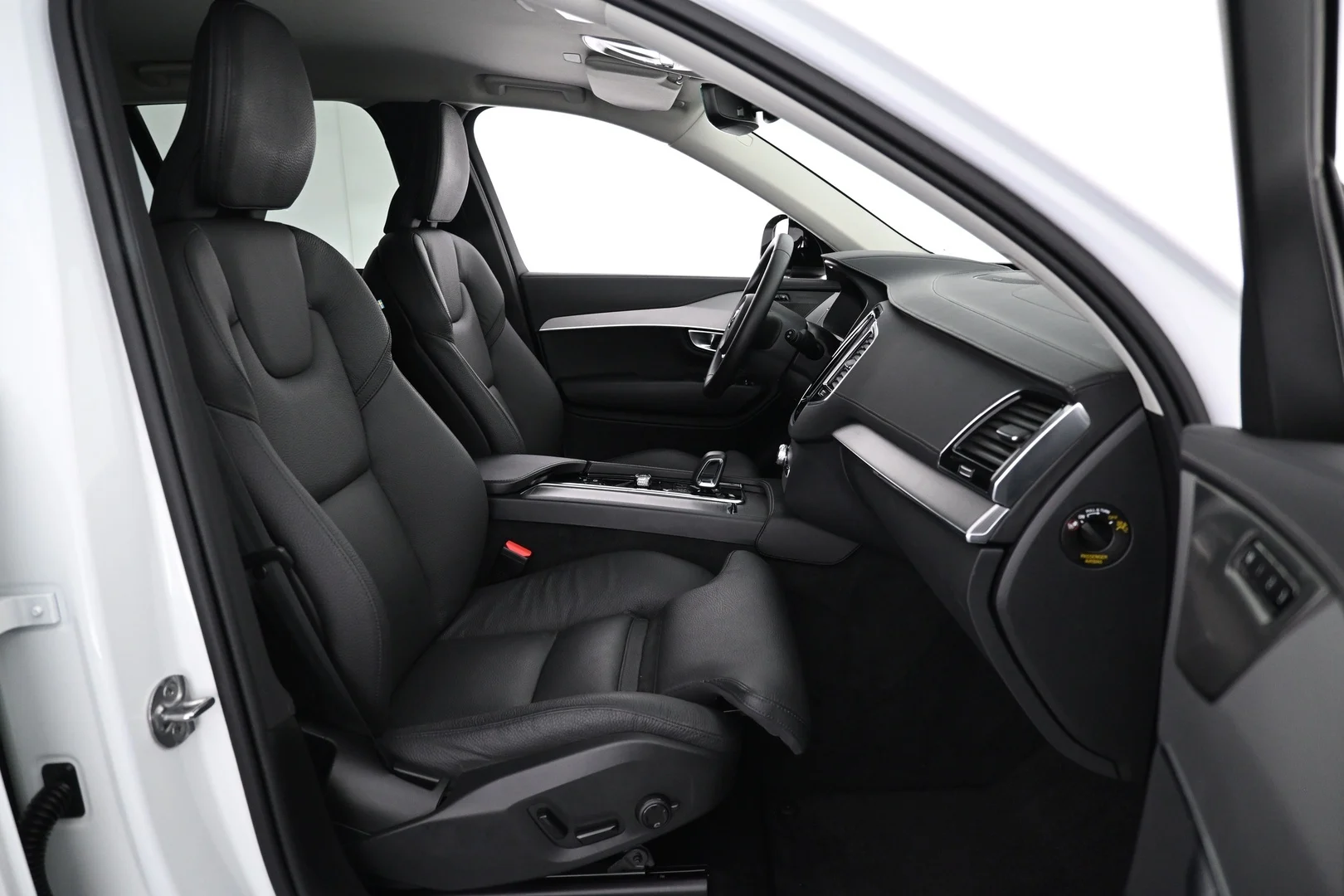 Car Image - 3yRjCiy5EDWb5wE8V5Y0uk