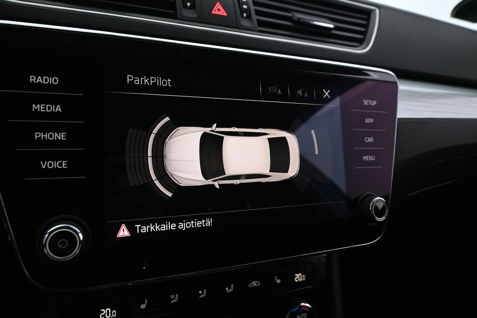 Car Image - 2VzIchBR27NQWeJhqWg7Pa
