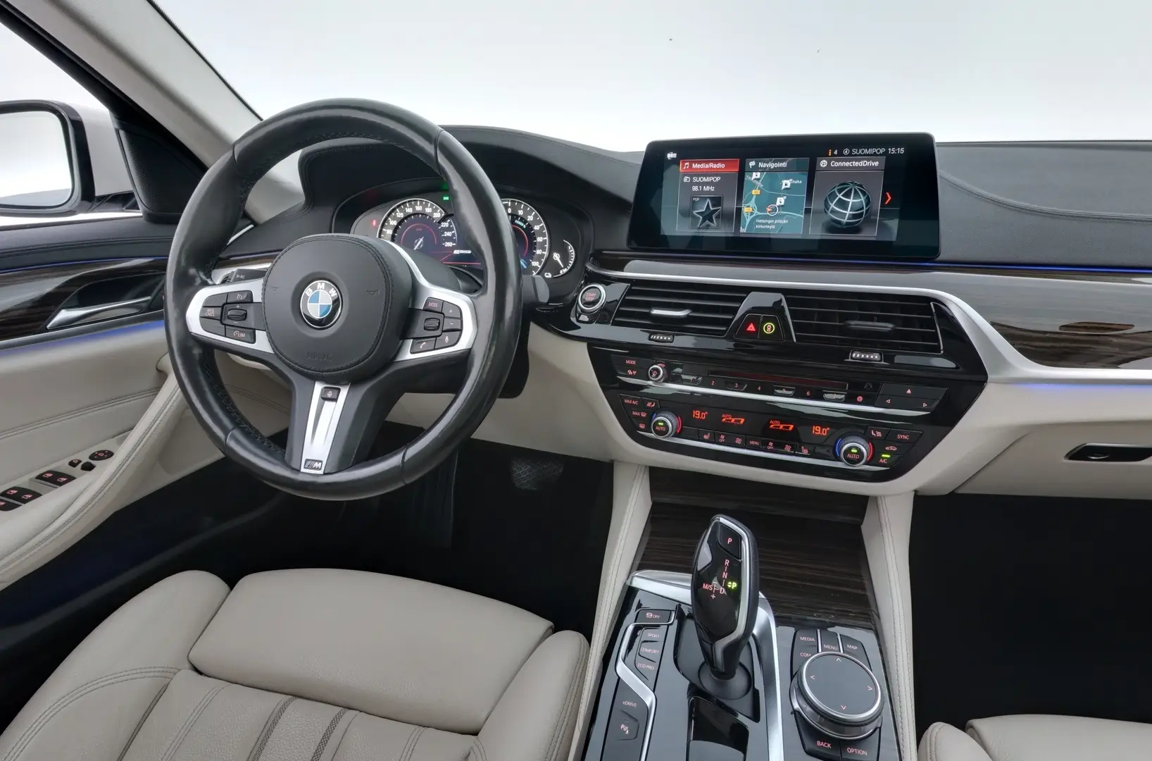 Car Image - 7BtRW2m3EaS2XKuahvxfXh