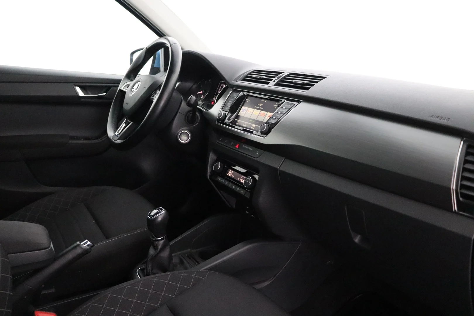 Car Image - 3cvpVPqRhIo4IOup9yXLoX